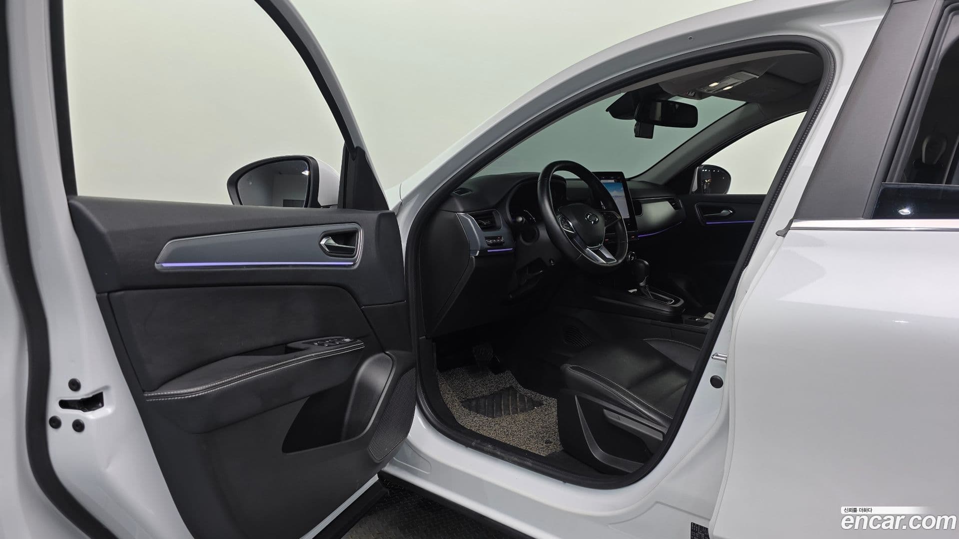Main__Slider__Photo:XM3 Renault Korea 2021.10-9