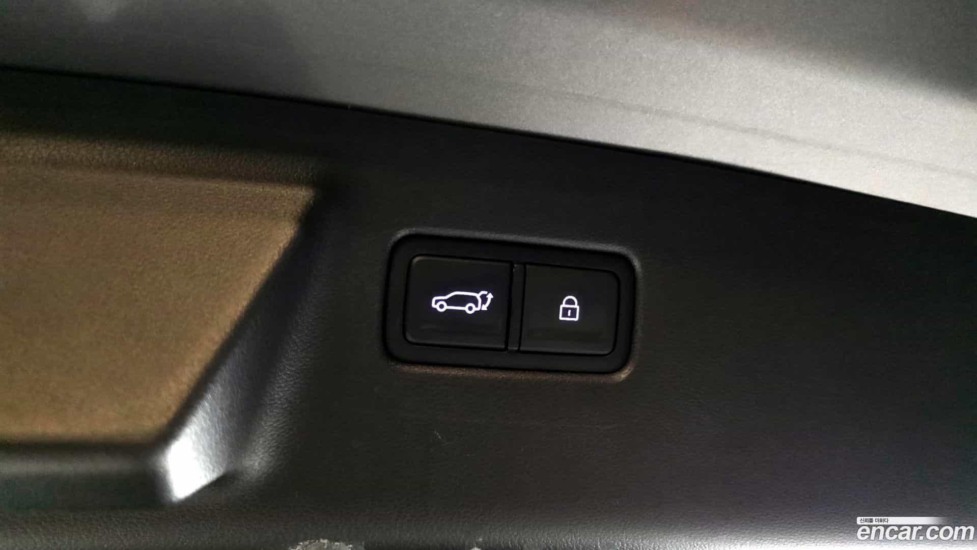 Santafe Hyundai 2025.2-OPTION-024