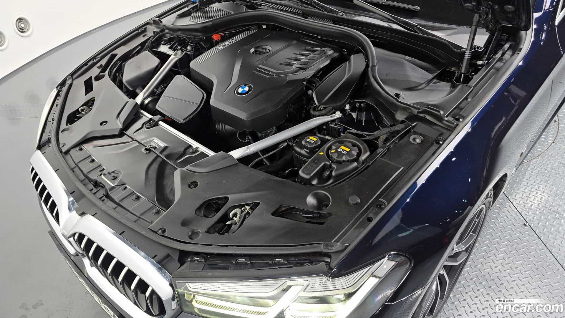 5-Series BMW 2023.0-OUTER-006