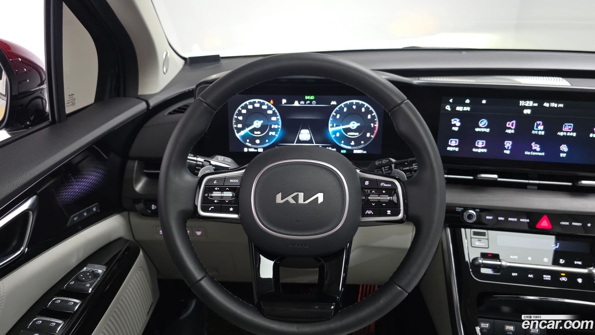 Main__Slider__Photo:Canival Kia 2022.3-12