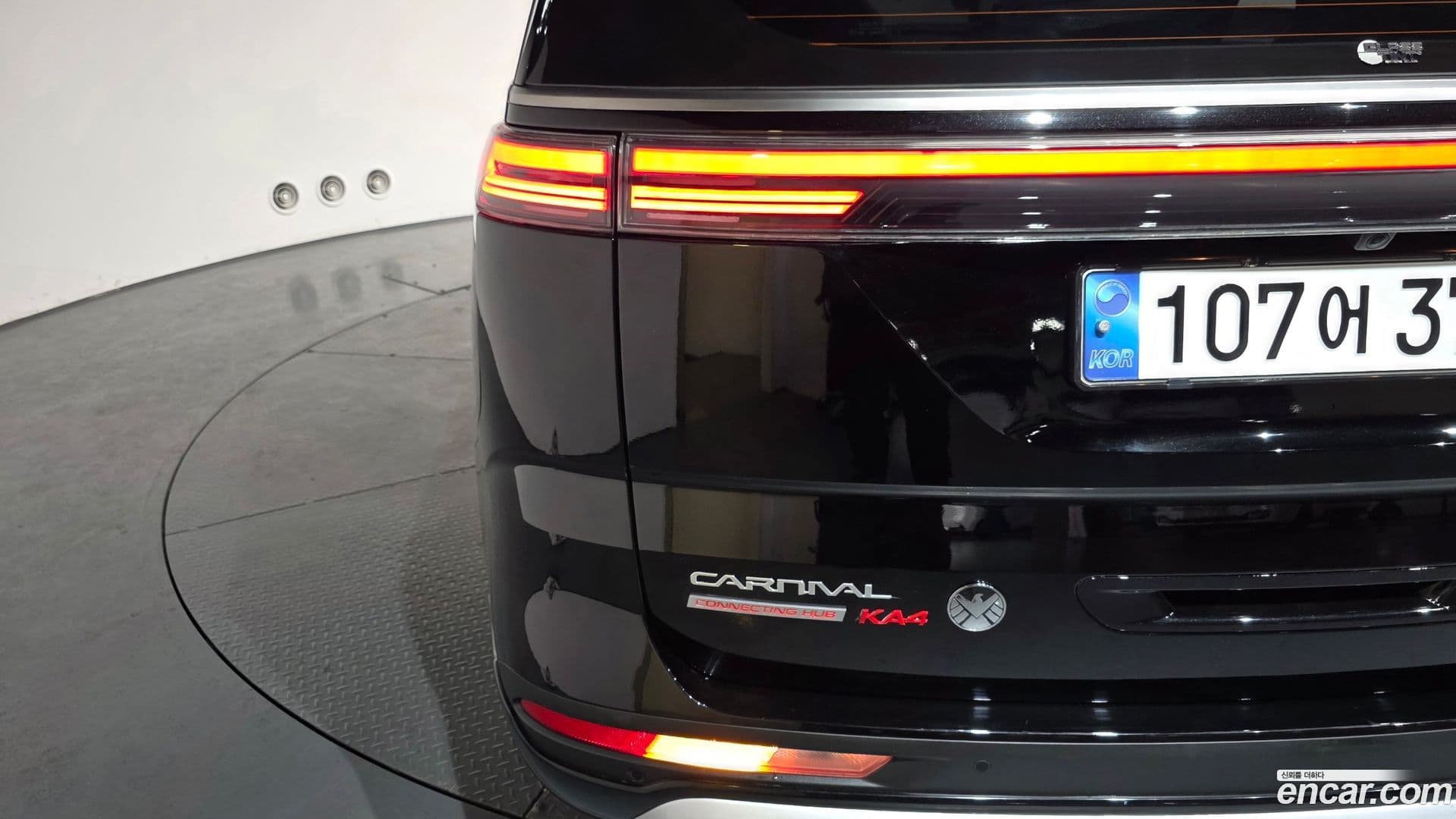 Main__Slider__Photo:Canival Kia 2022.3-22
