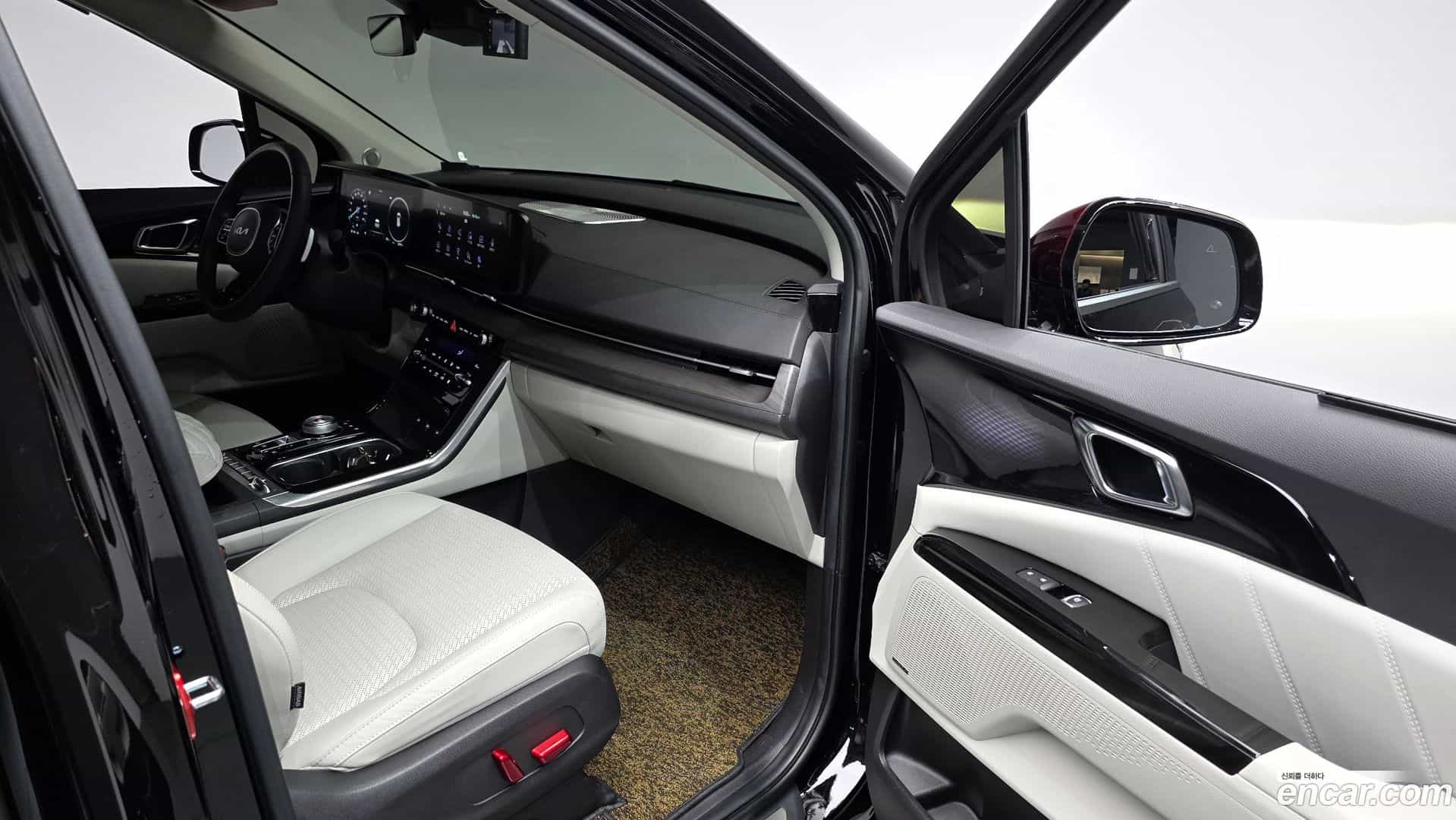 Canival Kia 2022.3-OPTION-042