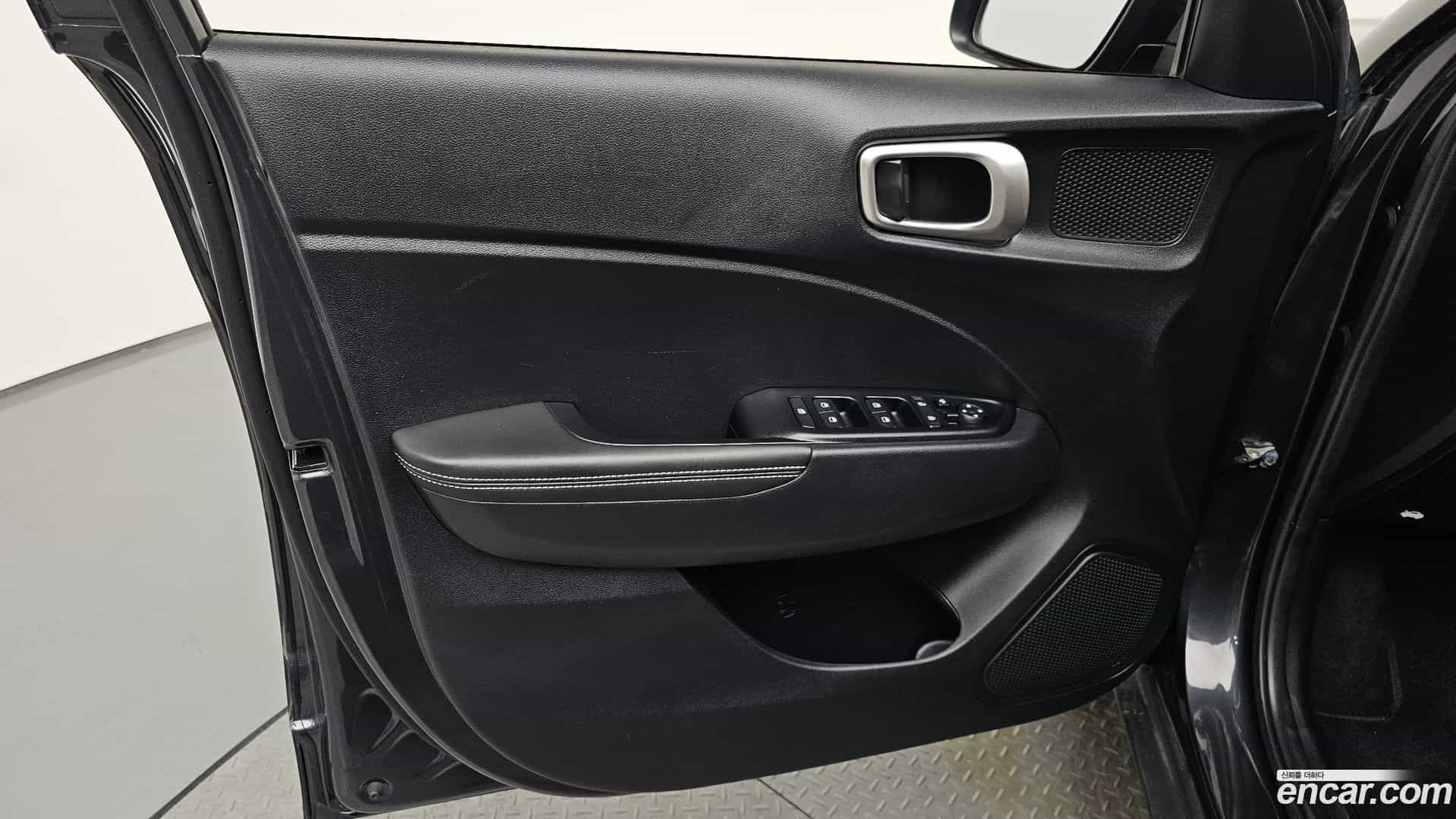 Venue Hyundai 2021.7-INNER-034