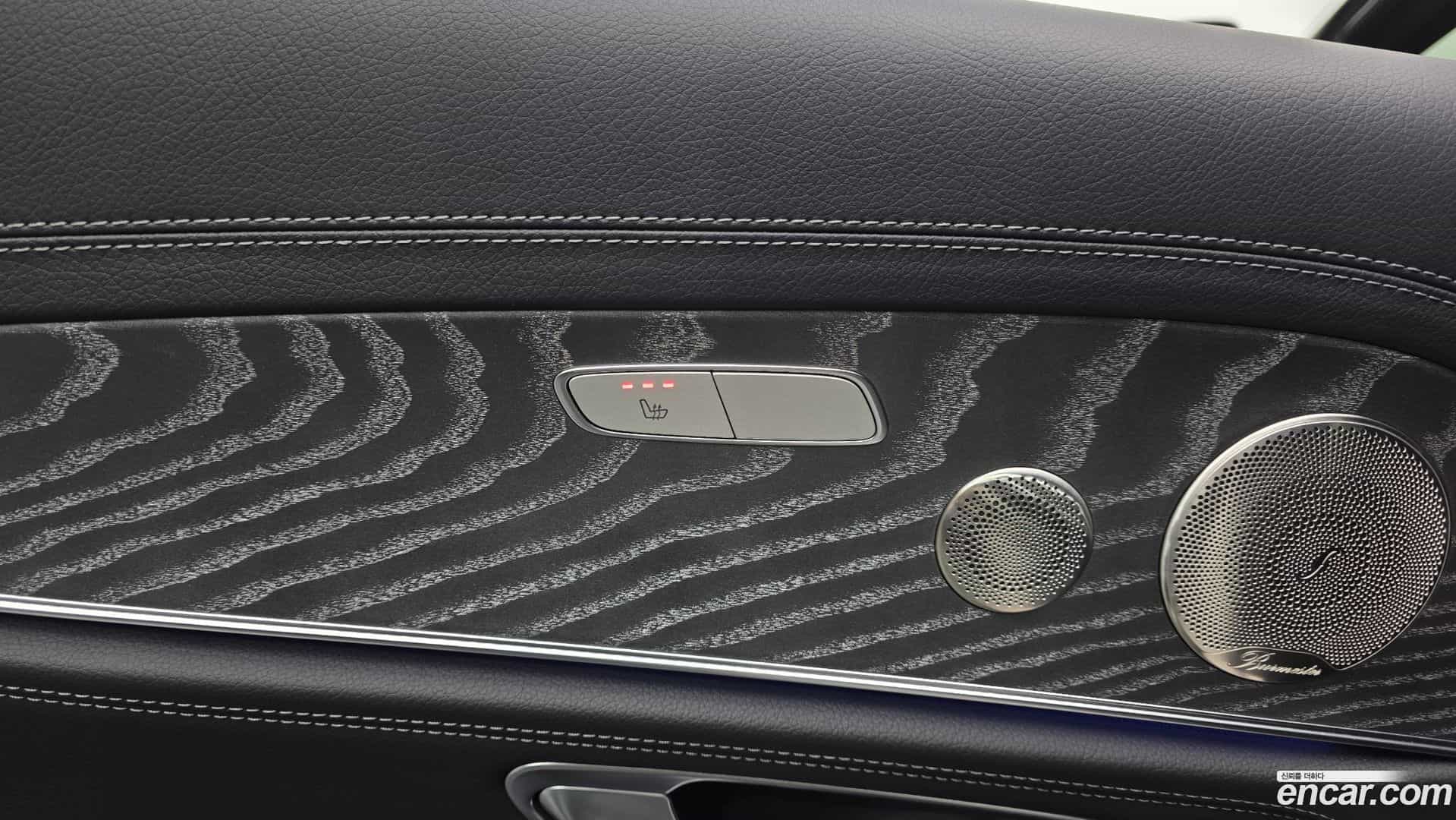 E-Class Mercedes-Benz 2022.4-OPTION-022