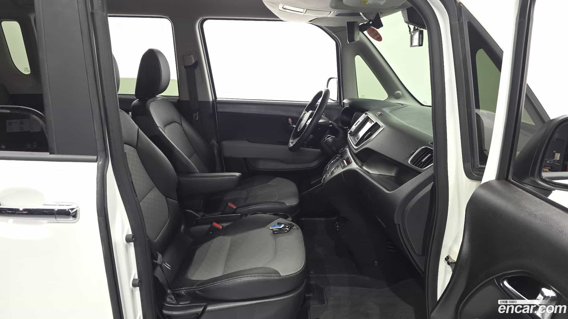 RAY Kia 2022.2-INNER-010
