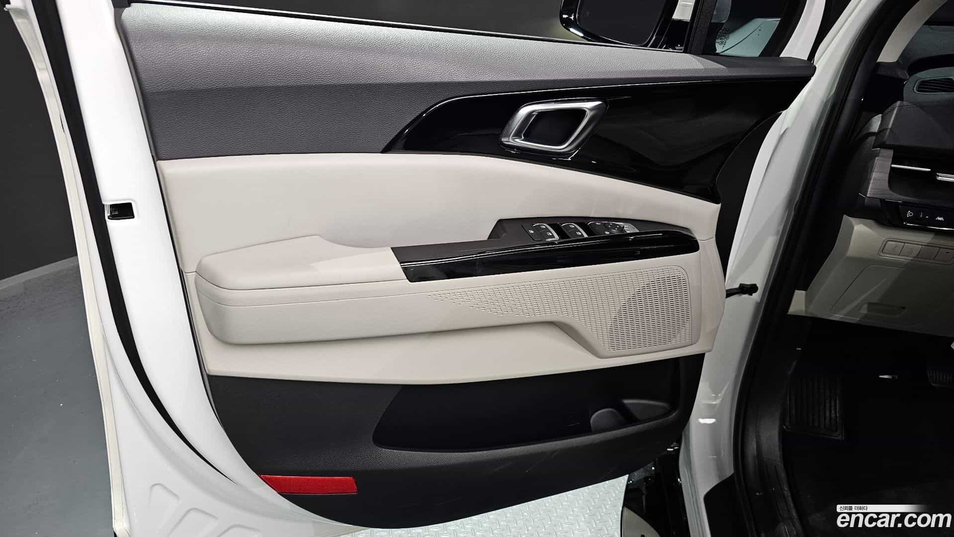 Canival Kia 2022.10-INNER-034