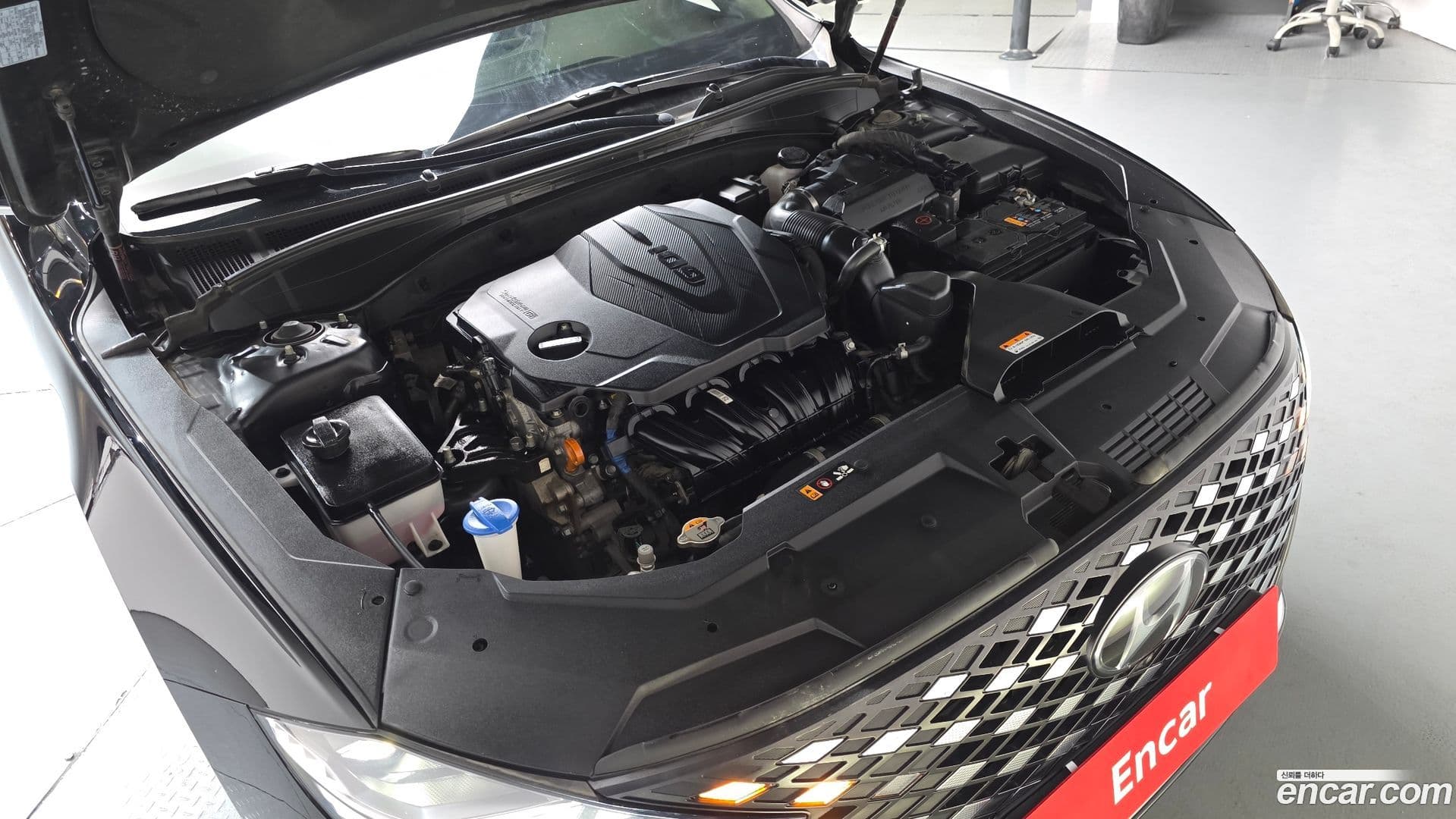 Main__Slider__Photo:Grandeur Hyundai 2020.10-5