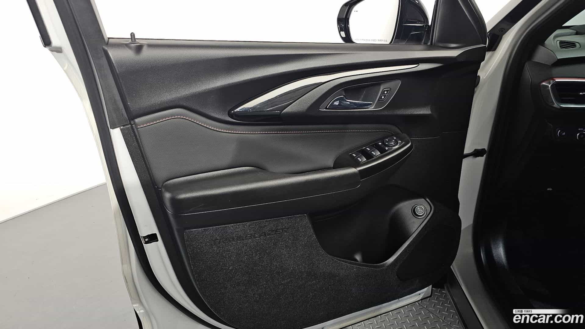 Trailblazer Chevrolet 2021.2-INNER-034
