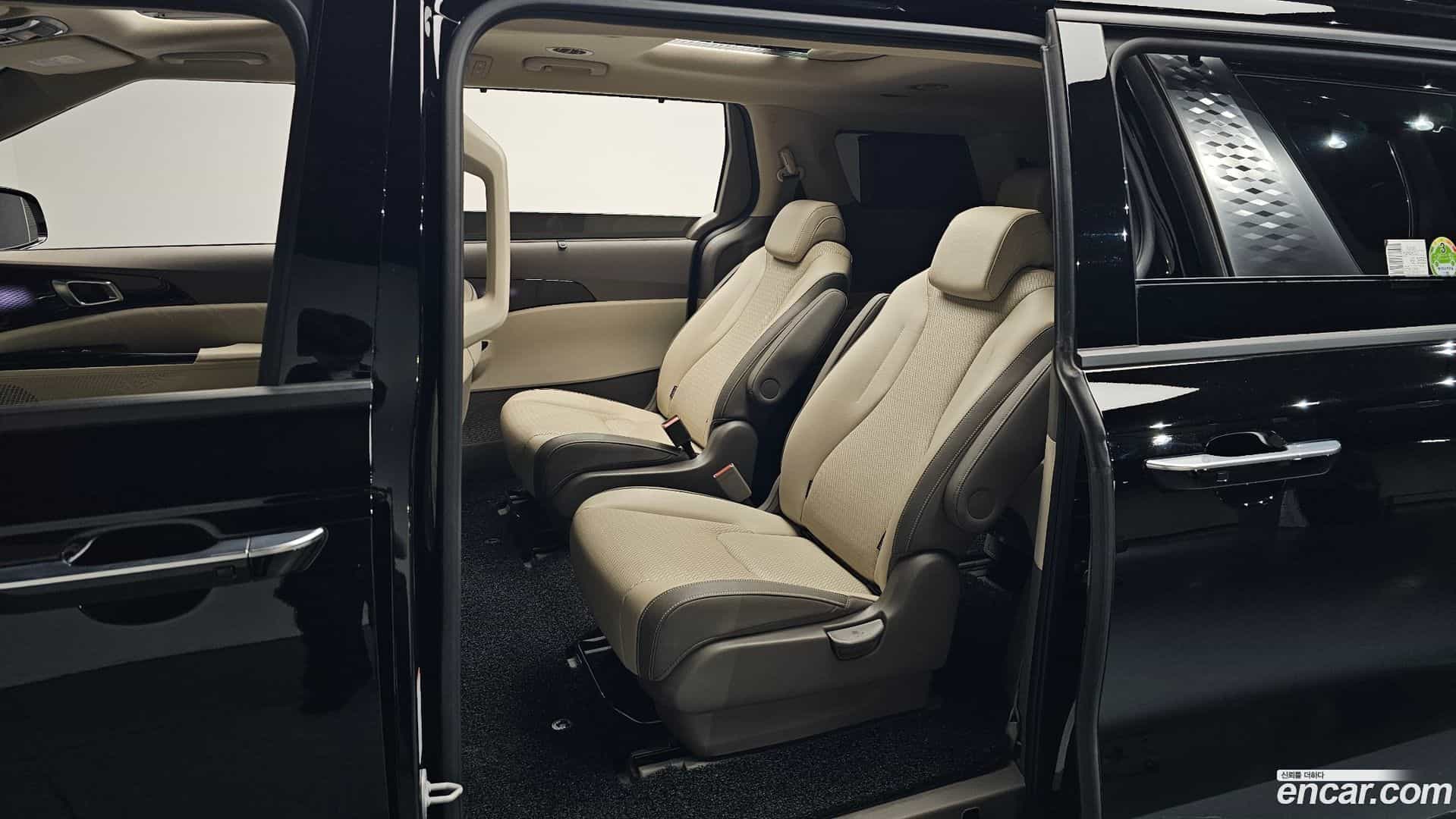 Canival Kia 2023.6-OPTION-015