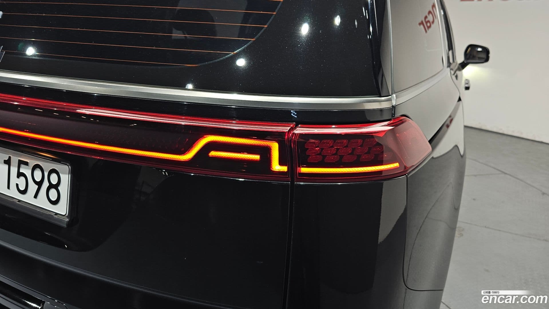 Main__Slider__Photo:Canival Kia 2023.6-23