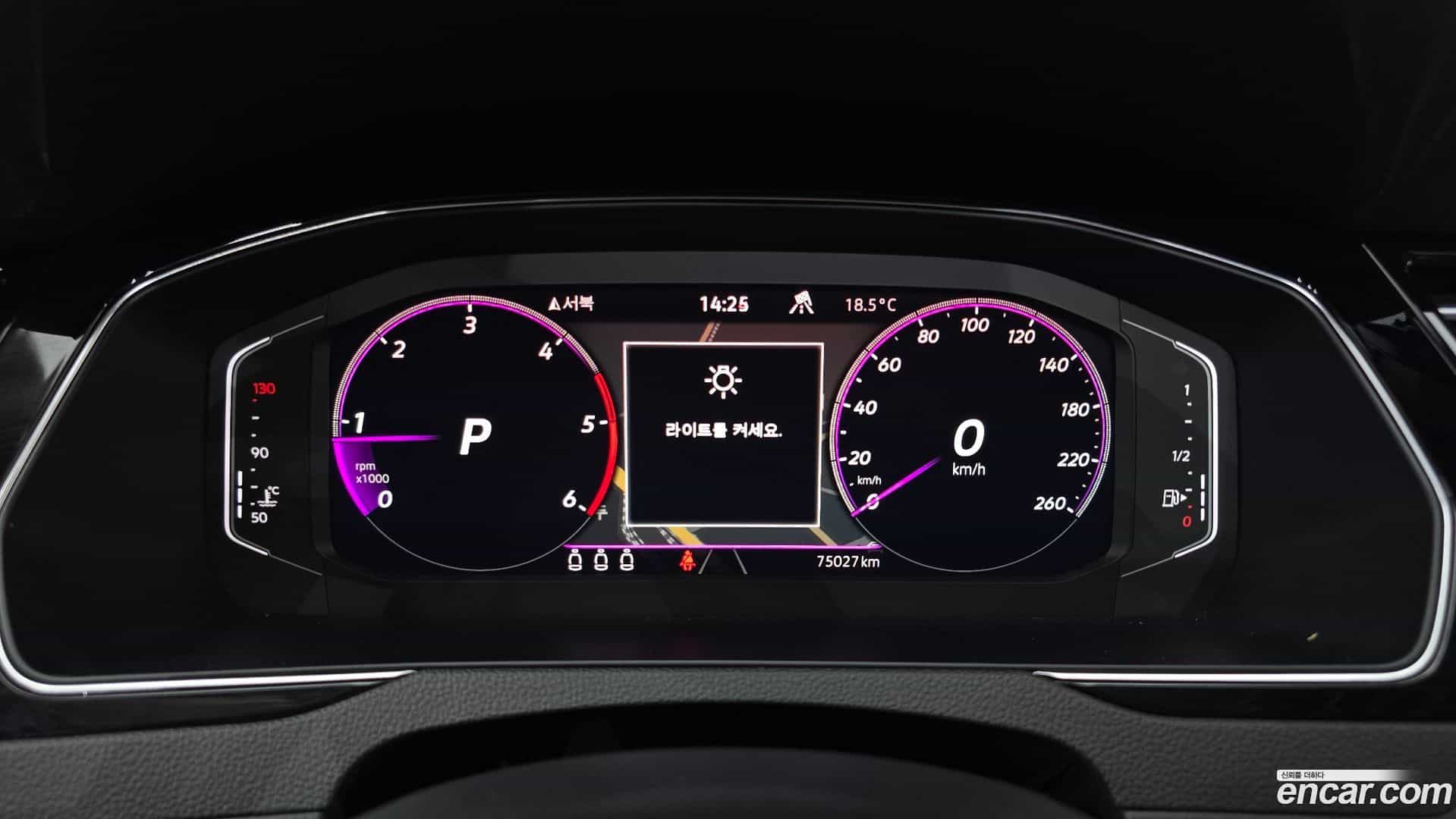 Passat Volkswagen 2022.8-INNER-008