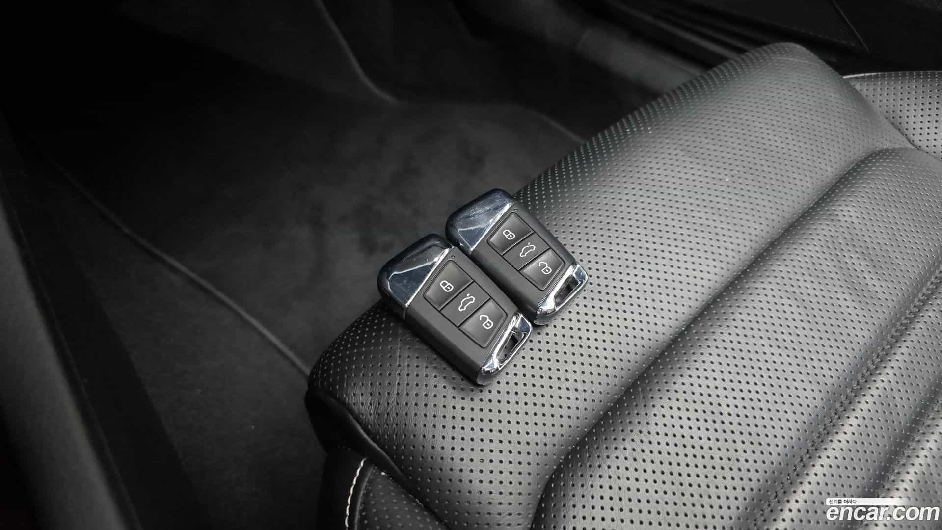 Passat Volkswagen 2022.8-OPTION-046