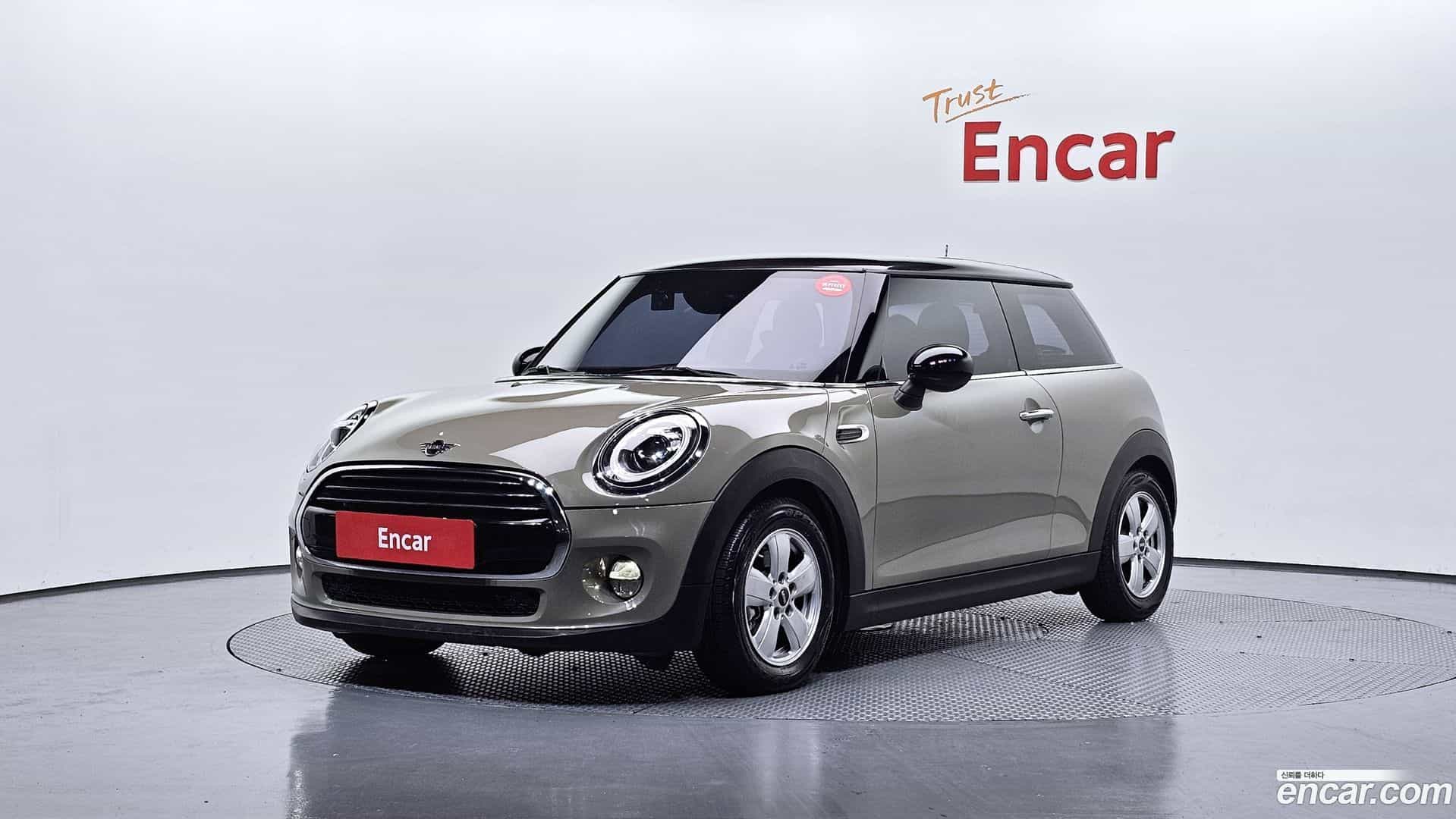 Cooper Mini 2018.8-OUTER-001