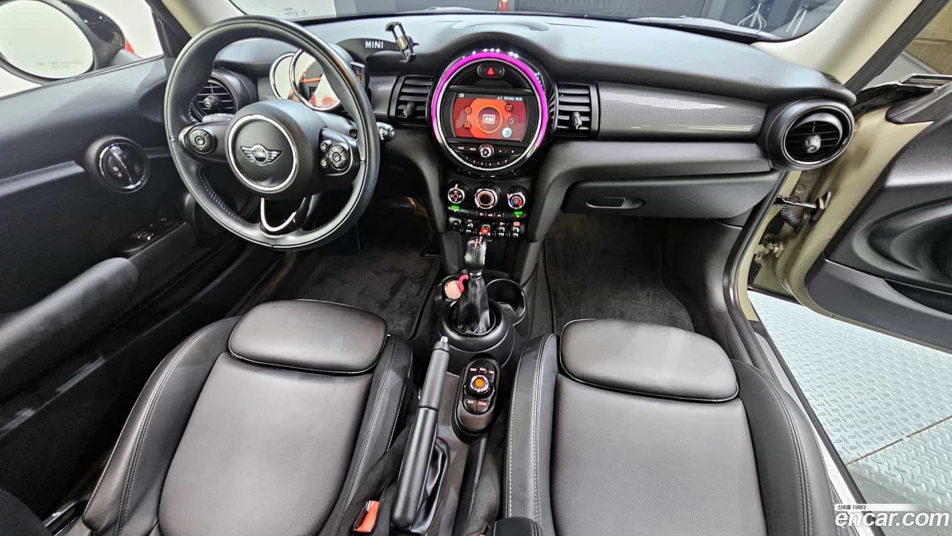 Cooper Mini 2018.8-INNER-007