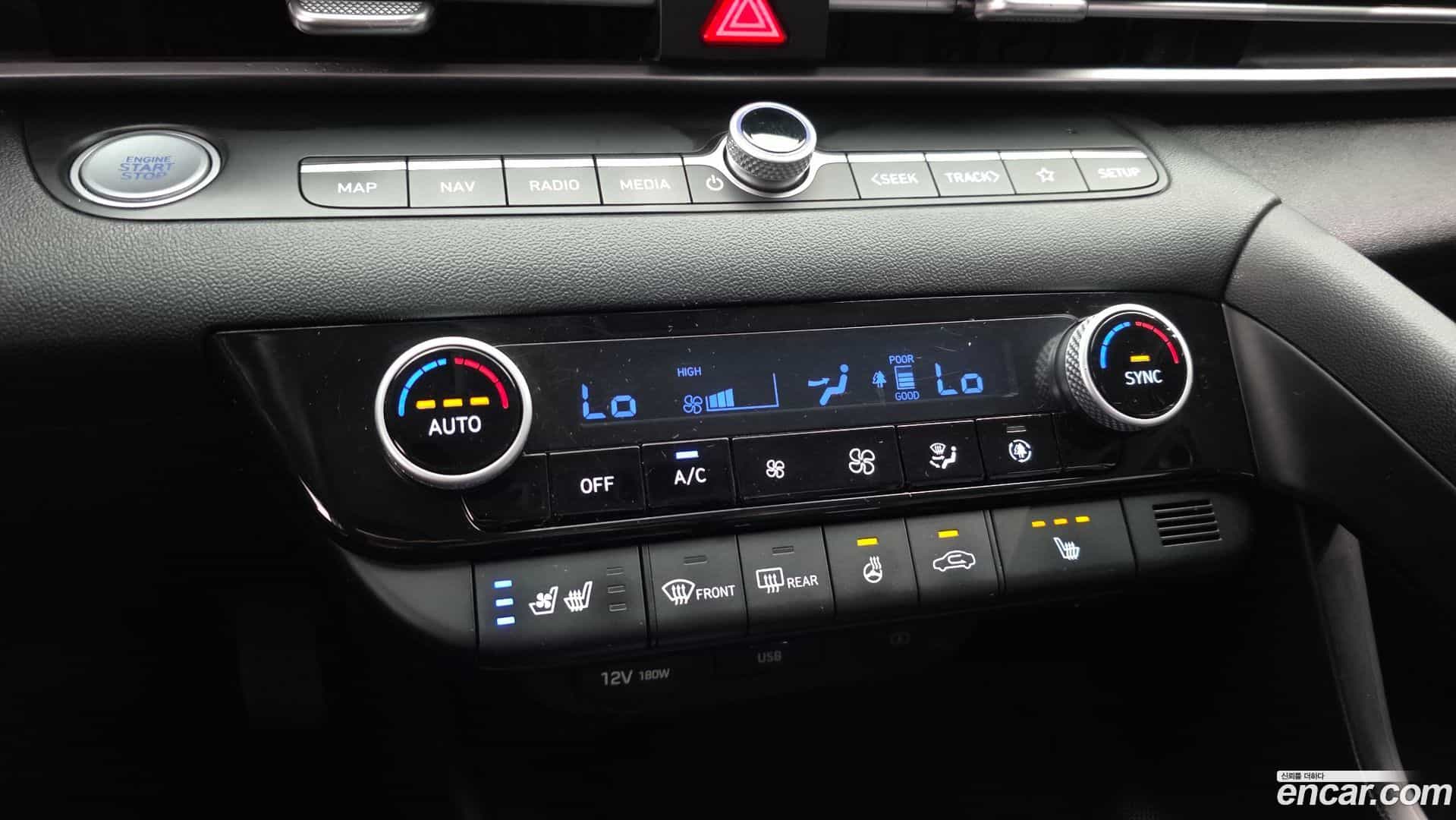 AVANTE Hyundai 2020.6-OPTION-021