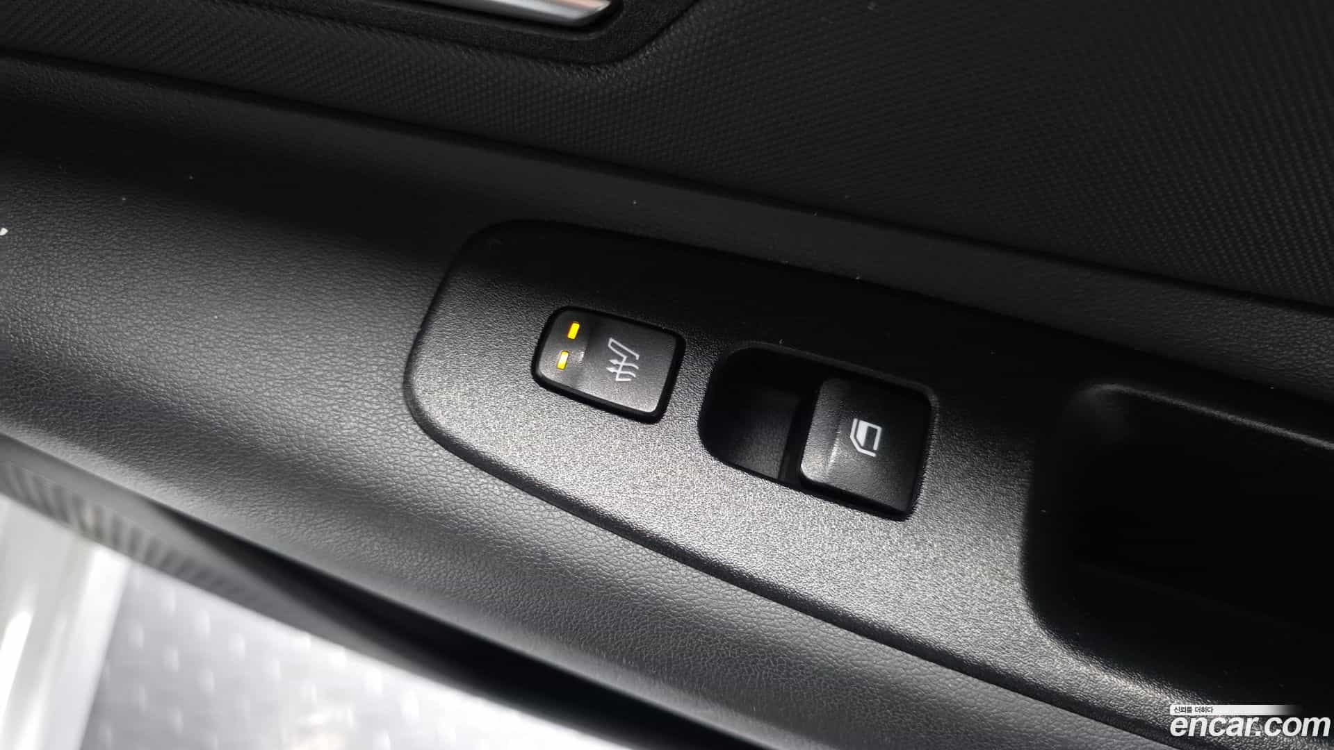 AVANTE Hyundai 2020.6-OPTION-023