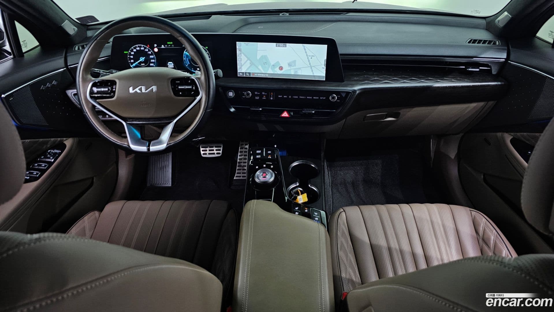 Main__Slider__Photo:K8 Kia 2022.2-6