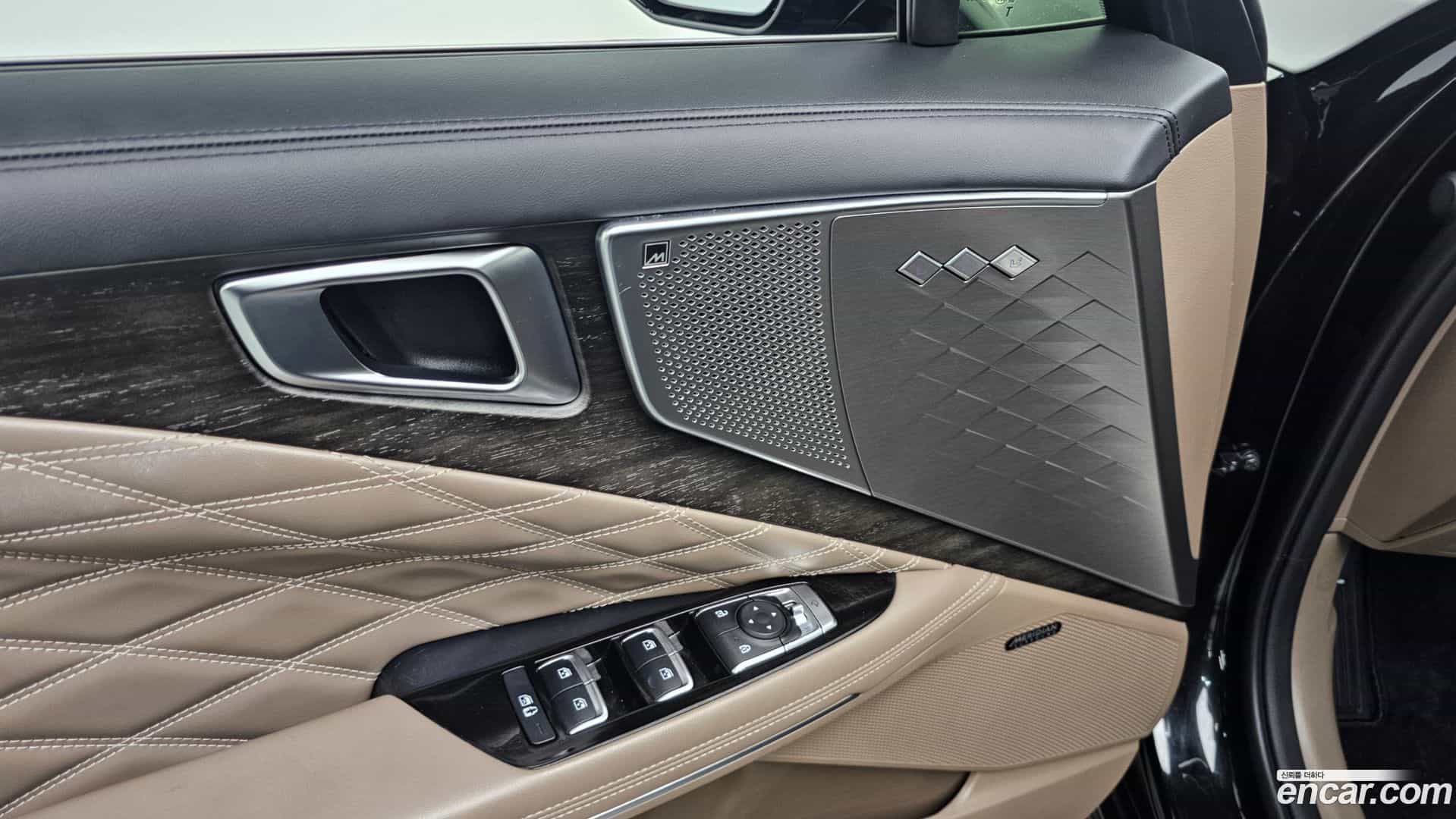 K8 Kia 2022.2-OPTION-041