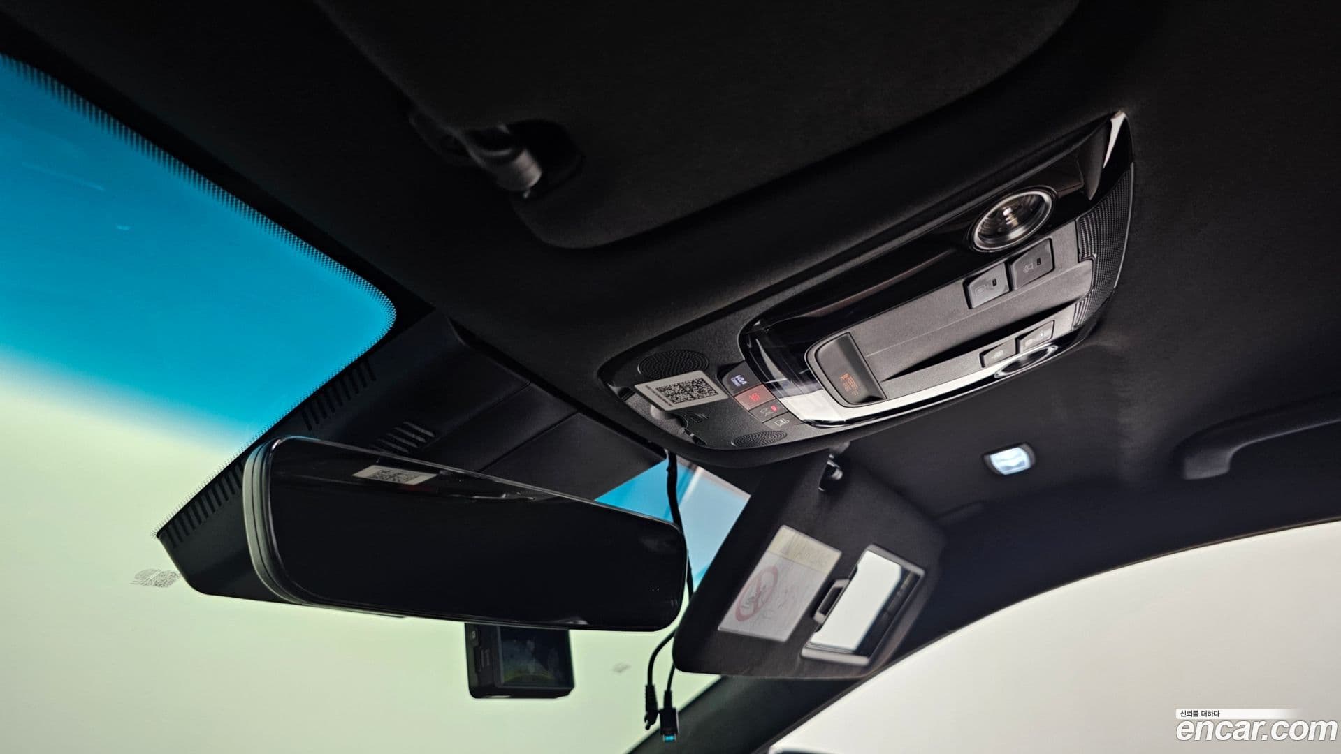 Main__Slider__Photo:K8 Kia 2022.2-30