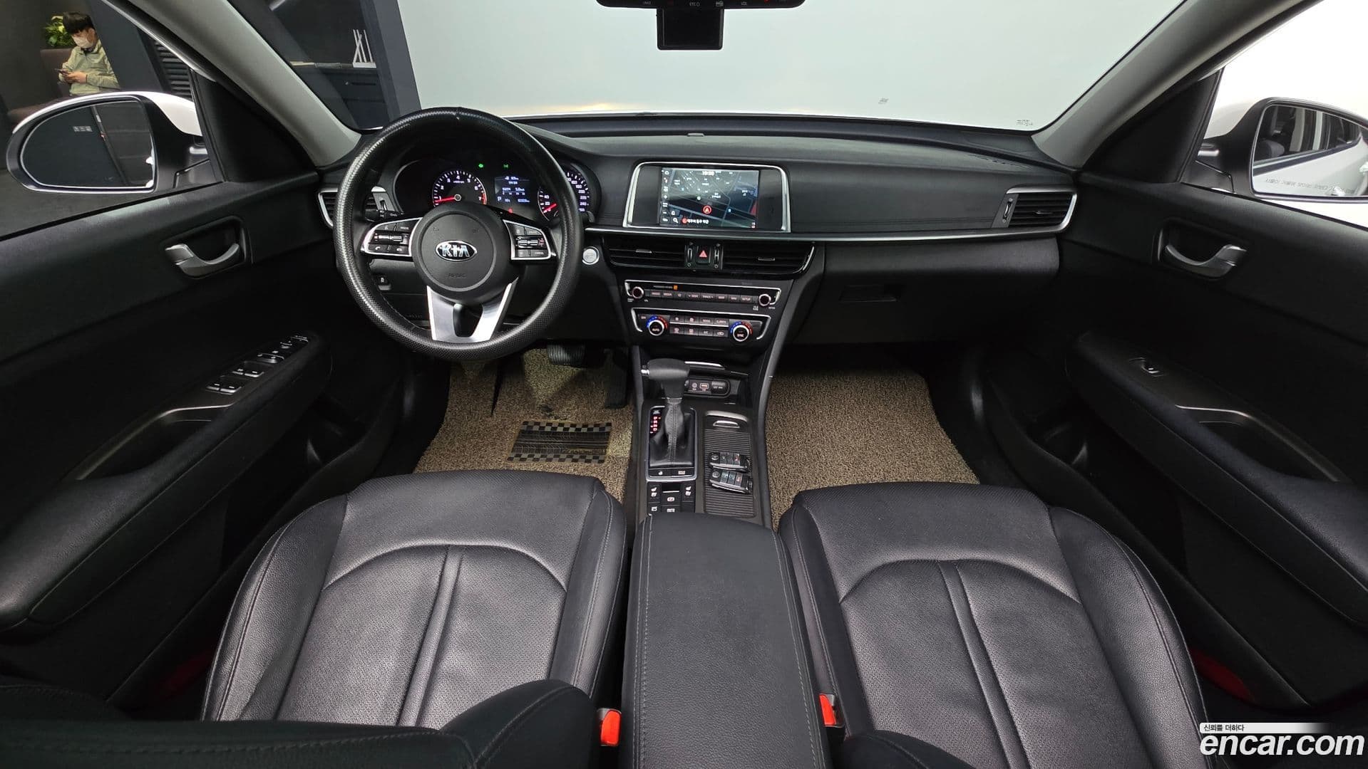 Main__Slider__Photo:K5 Kia 2019.5-6