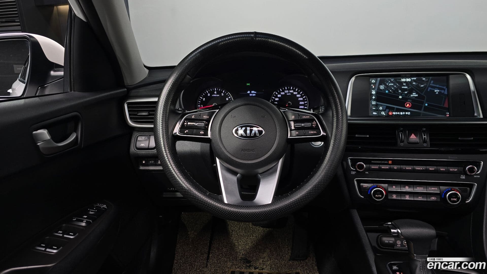 Main__Slider__Photo:K5 Kia 2019.5-11