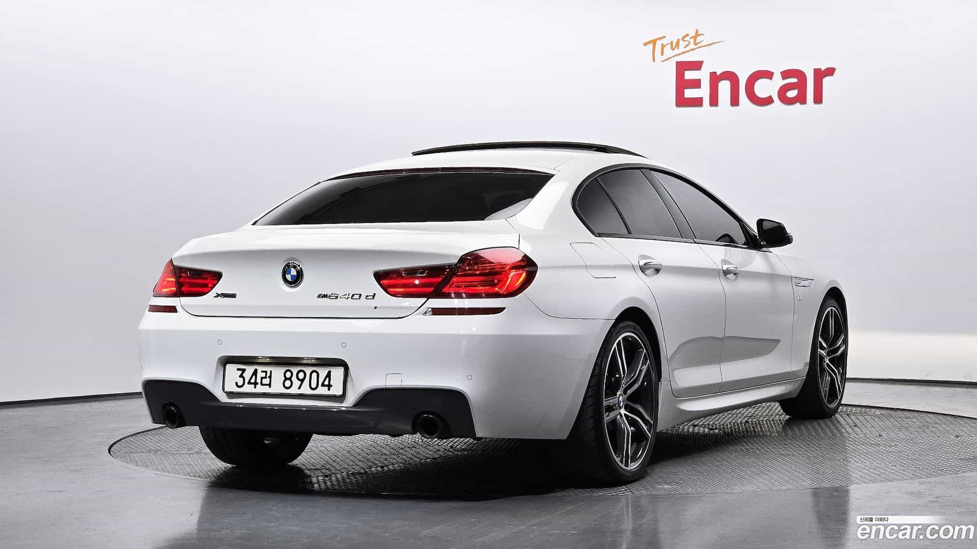 6-Series BMW 2018.11-OUTER-002