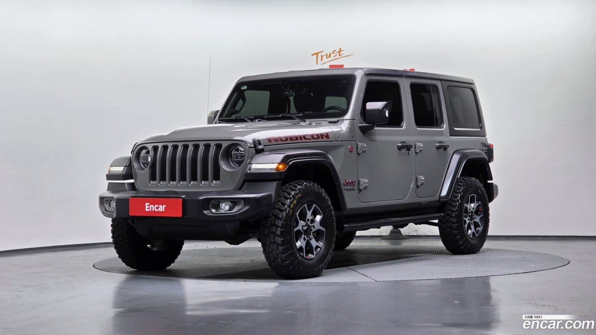 Main__Slider__Photo:Wrangler Jeep 2022.8-0