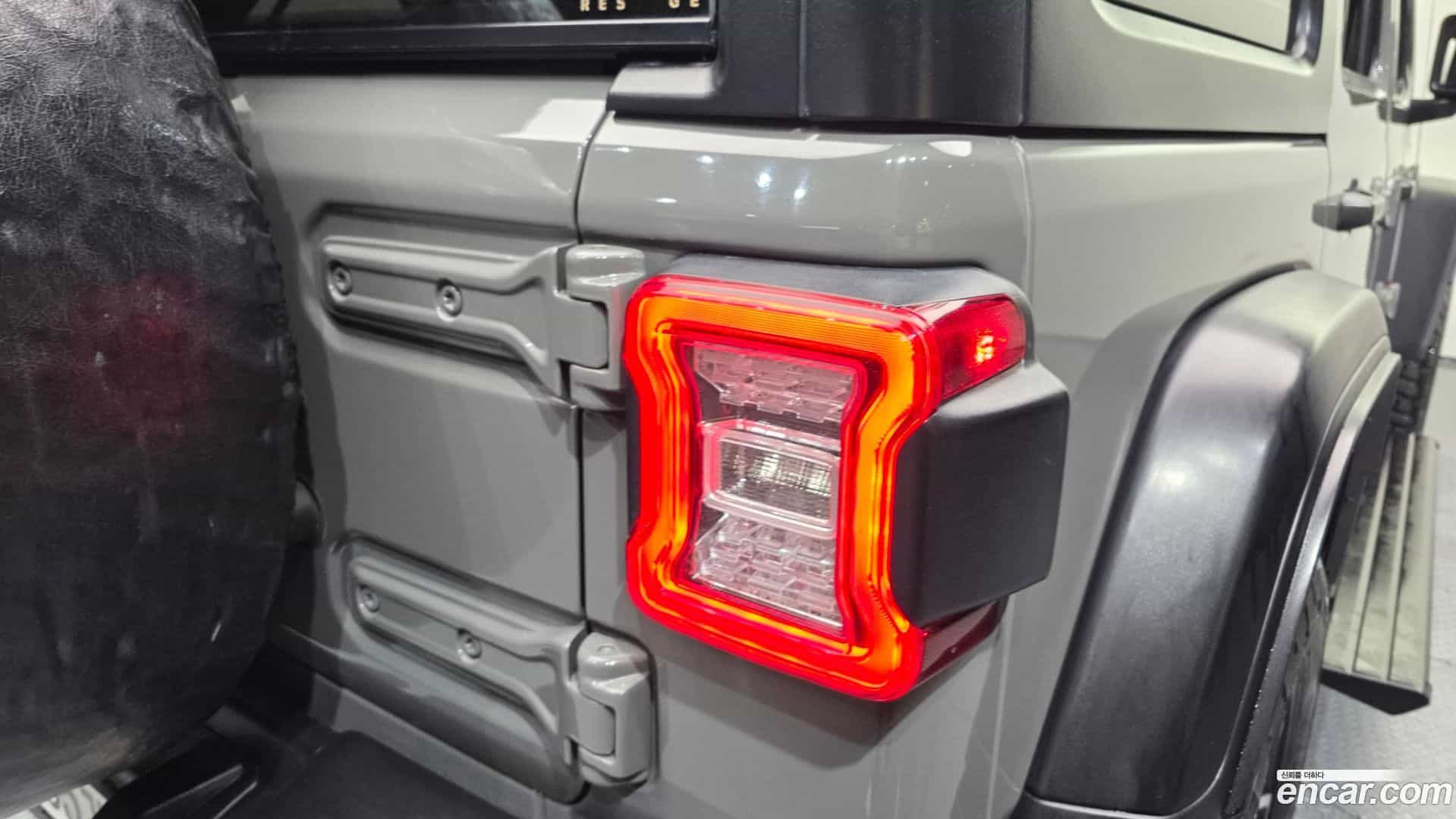 Wrangler Jeep 2022.8-OUTER-033