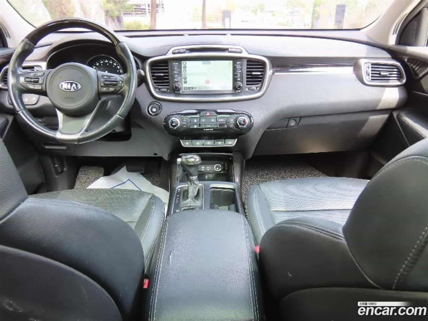 Sorento Kia 2015.2-OPTION-019