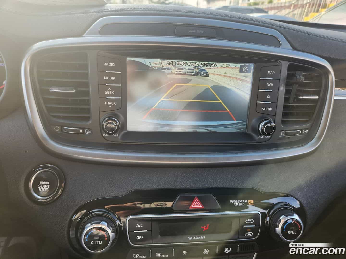 Sorento Kia 2019.3-INNER-009
