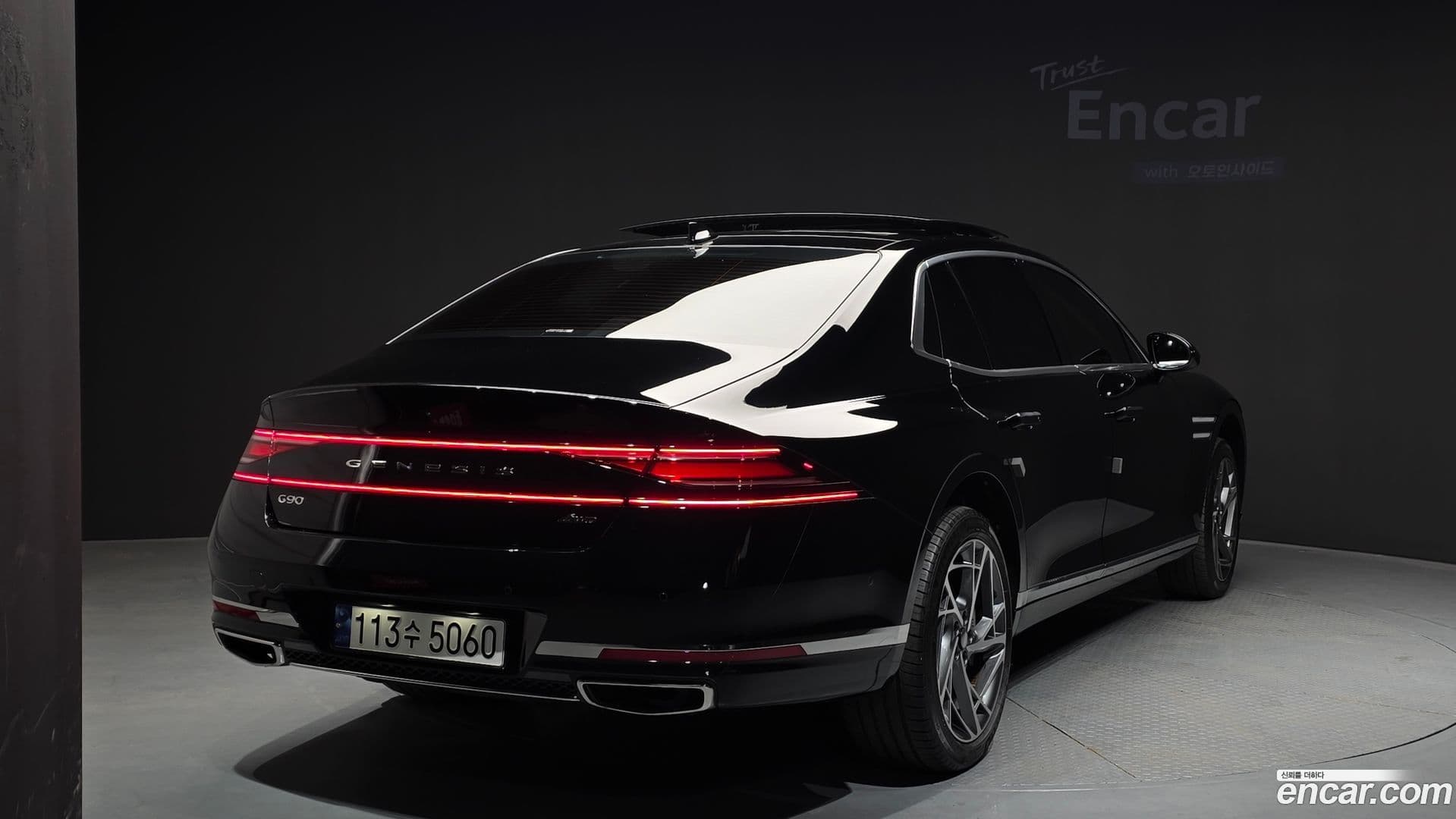 Main__Slider__Photo:G90 Genesis 2022.2-1