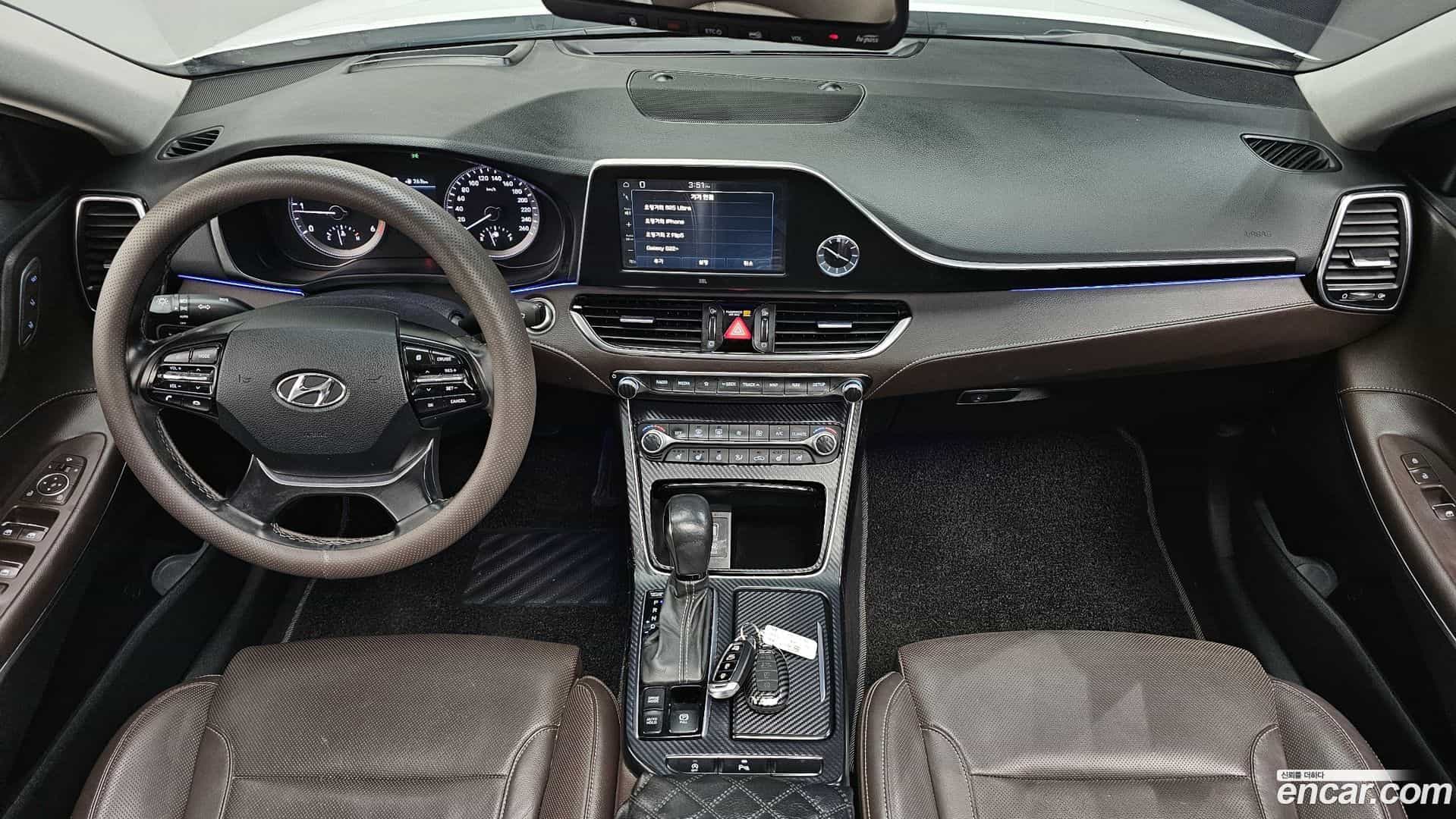 Grandeur Hyundai 2016.11-INNER-007
