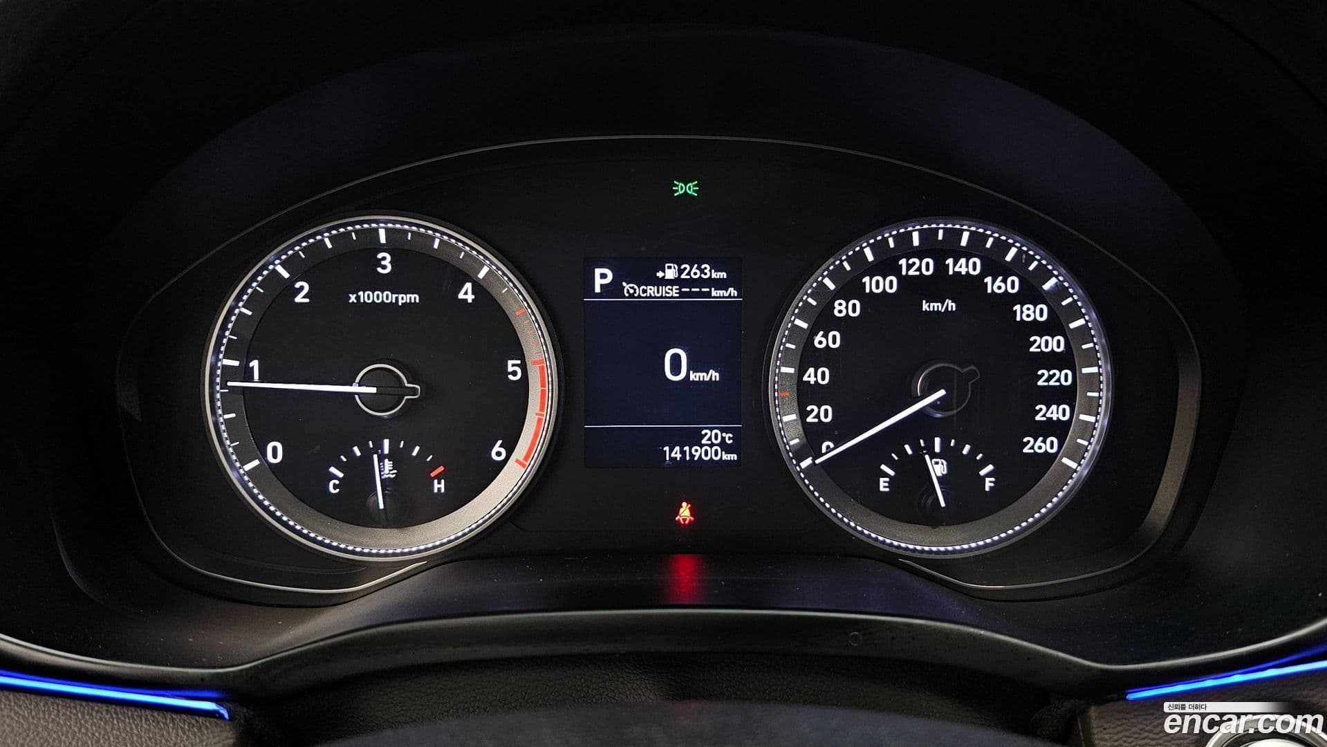 Main__Slider__Photo:Grandeur Hyundai 2016.11-7