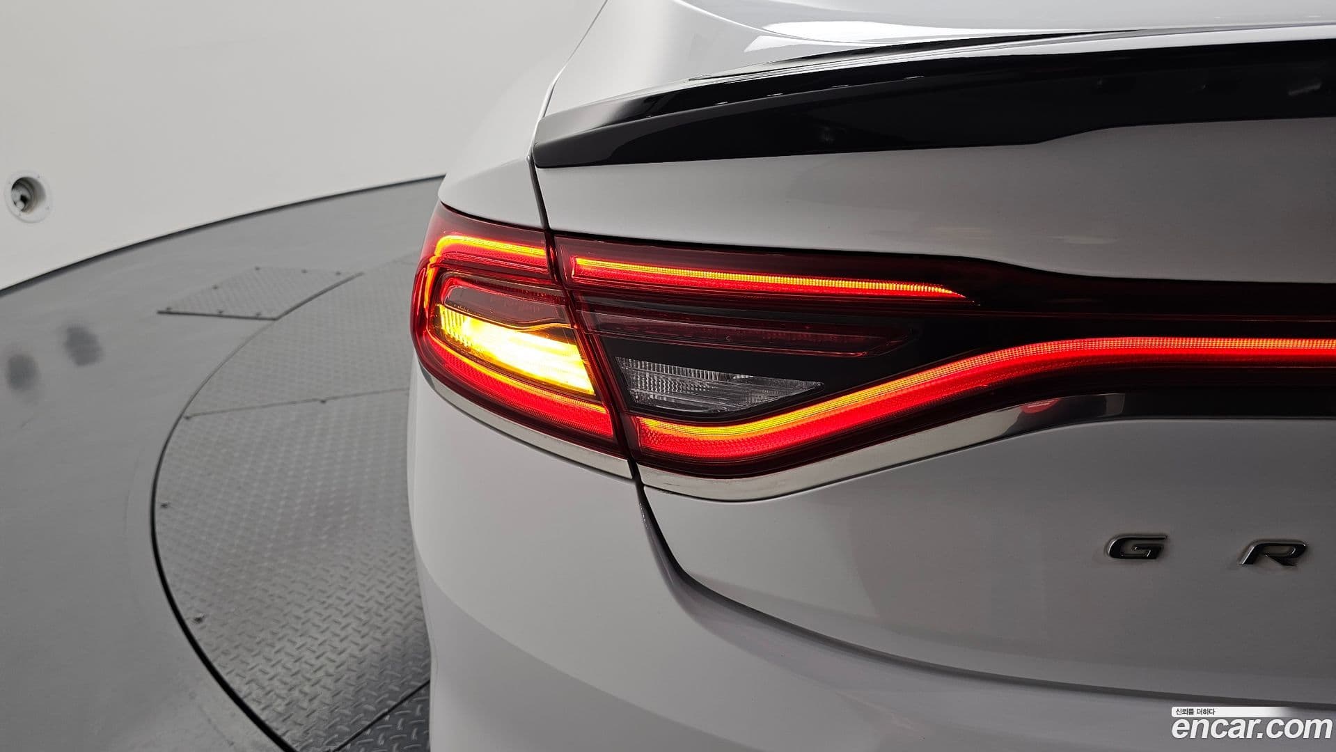 Main__Slider__Photo:Grandeur Hyundai 2016.11-22