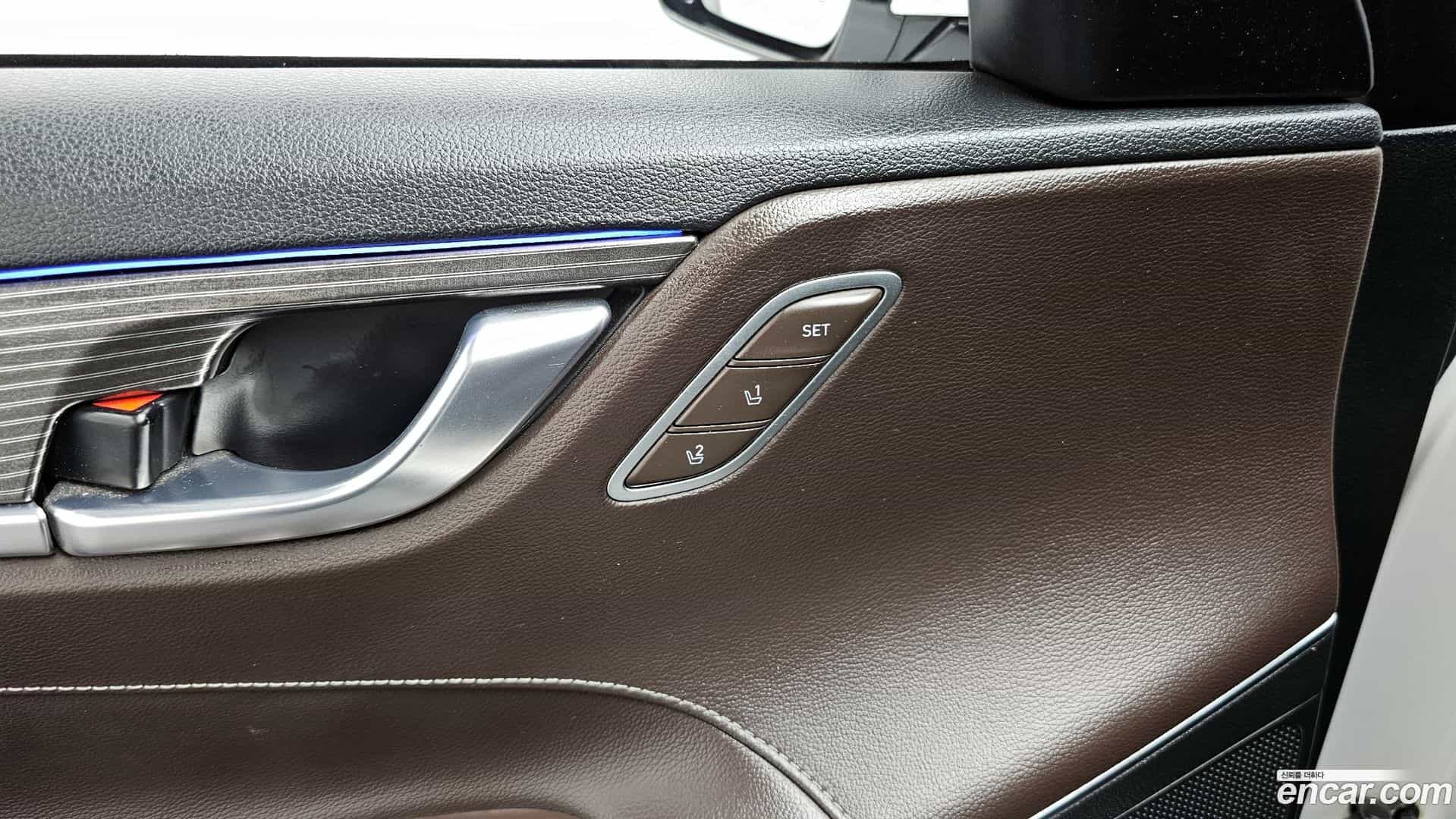 Grandeur Hyundai 2016.11-OPTION-047