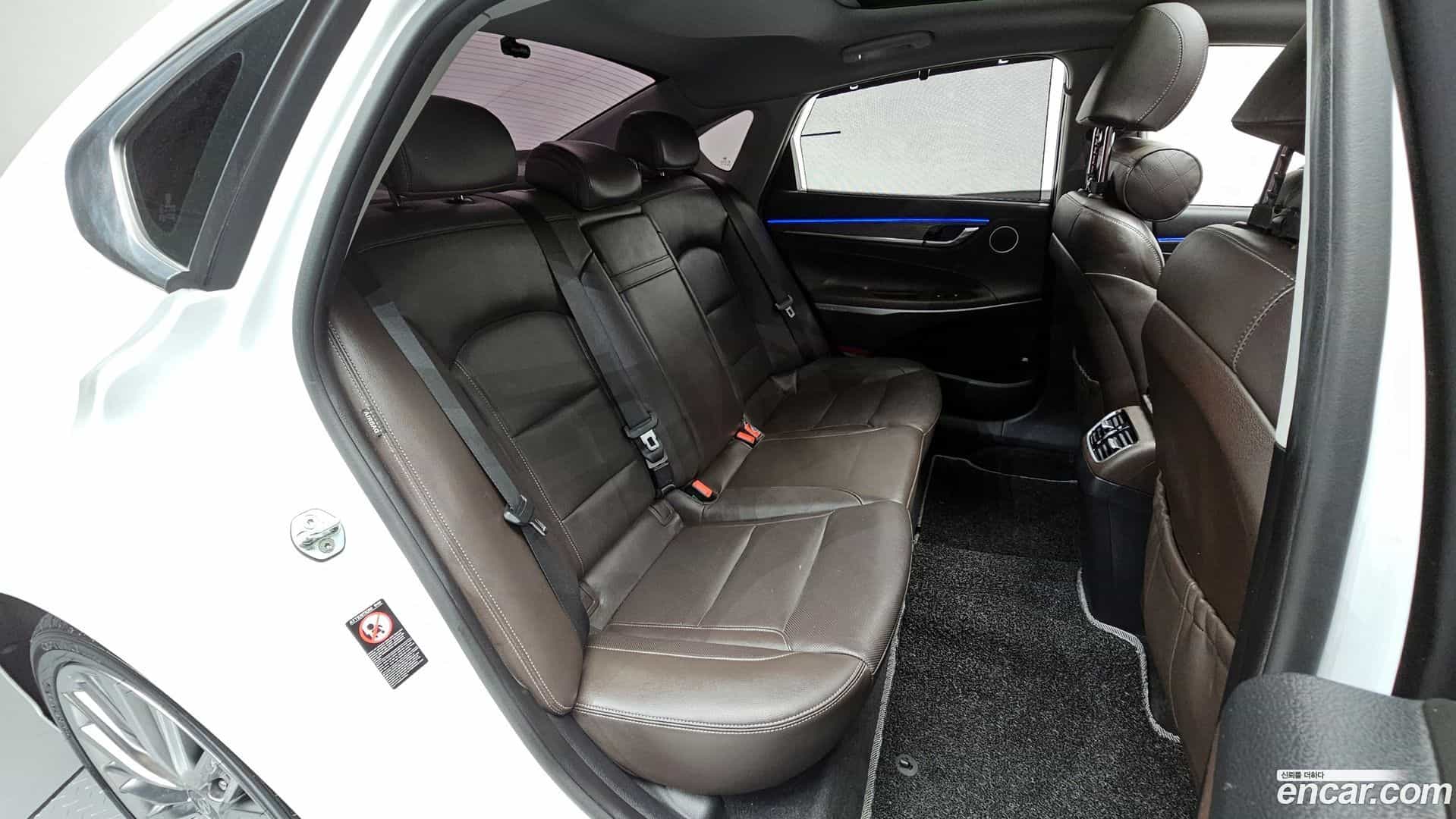 Grandeur Hyundai 2016.11-OPTION-048
