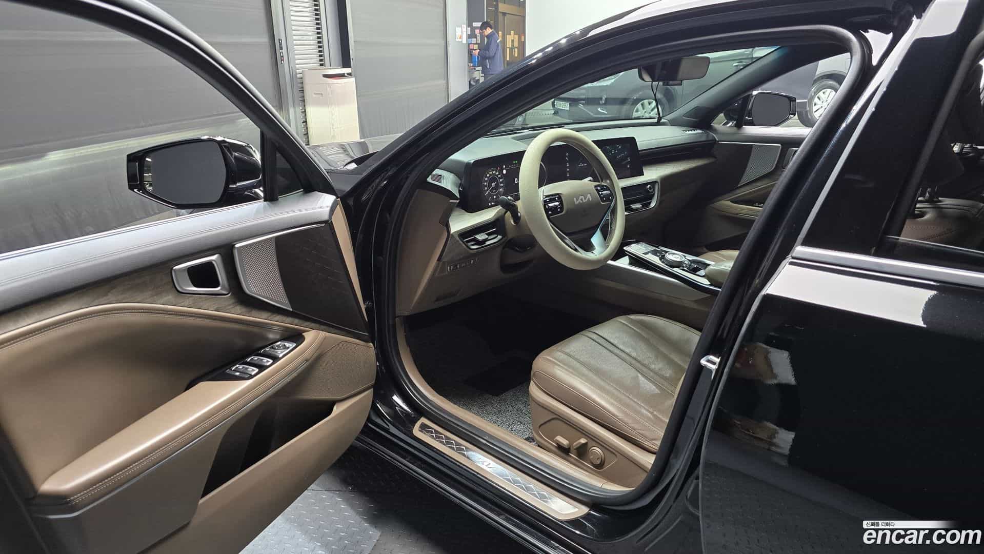 K8 Kia 2021.10-INNER-010