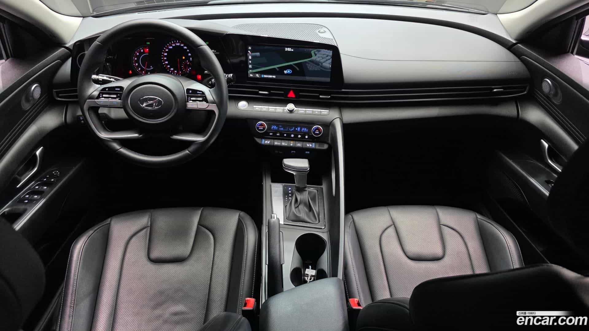 AVANTE Hyundai 2022.4-INNER-007