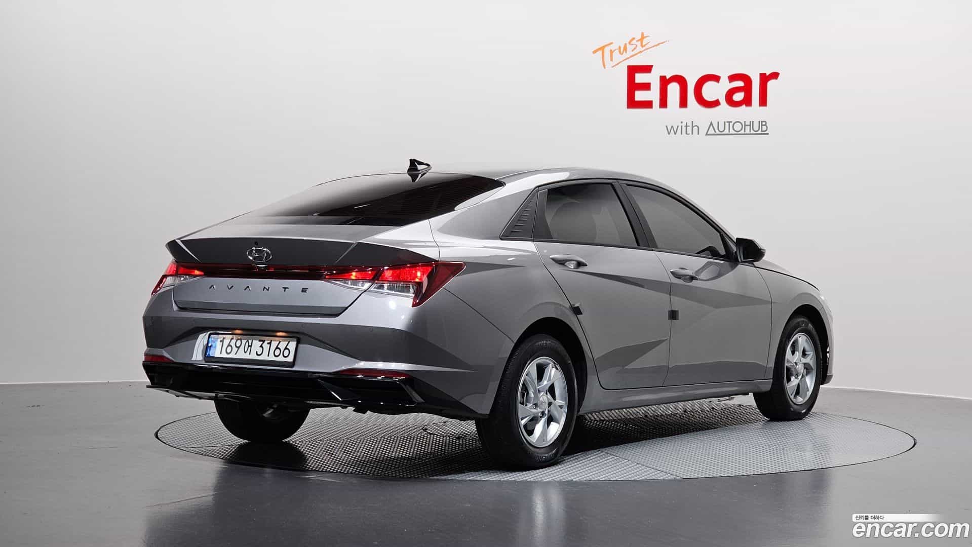 AVANTE Hyundai 2022.6-OUTER-002