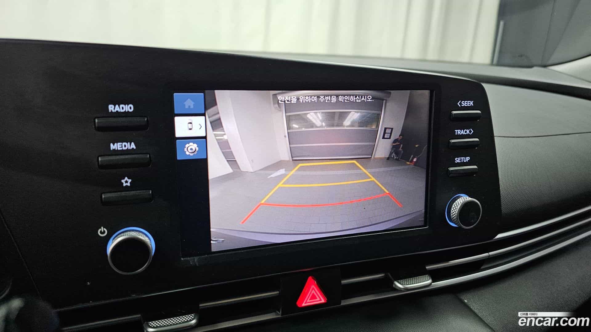 AVANTE Hyundai 2022.6-OPTION-022