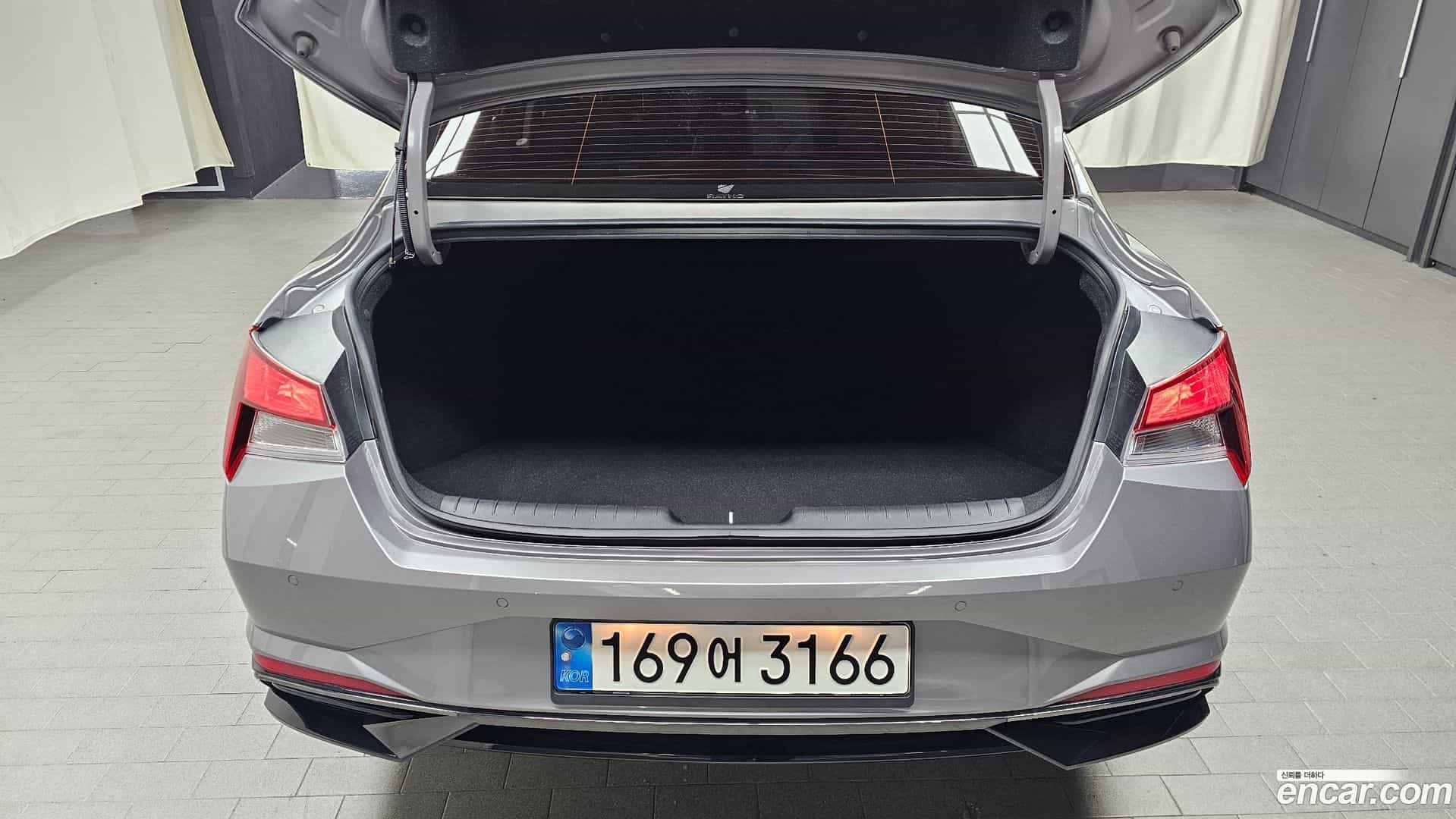 AVANTE Hyundai 2022.6-OPTION-024