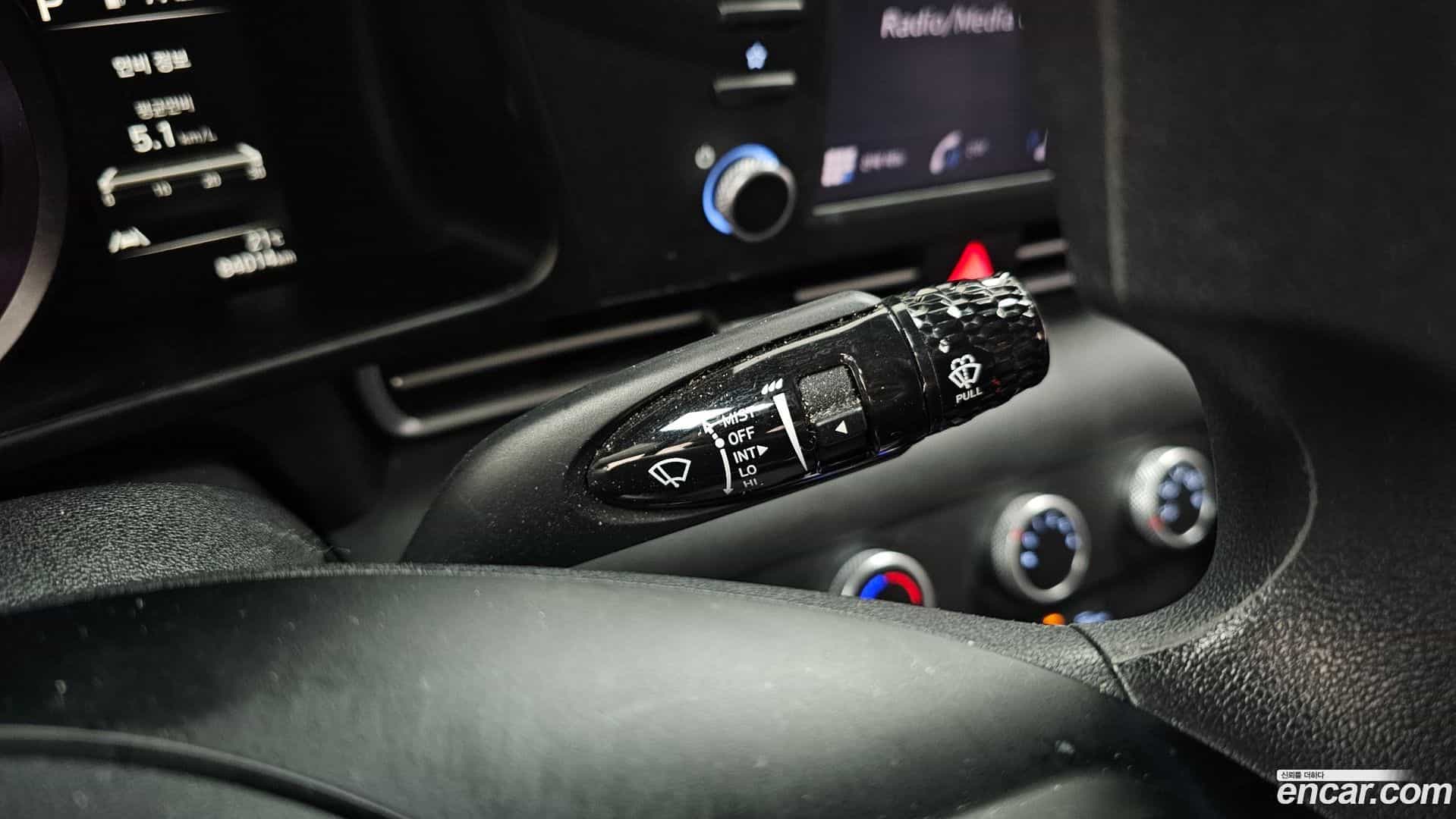 AVANTE Hyundai 2022.6-INNER-036
