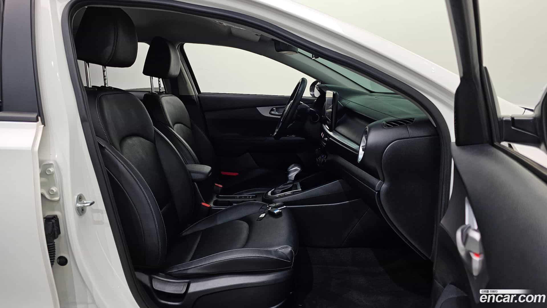 K3 Kia 2021.4-INNER-036