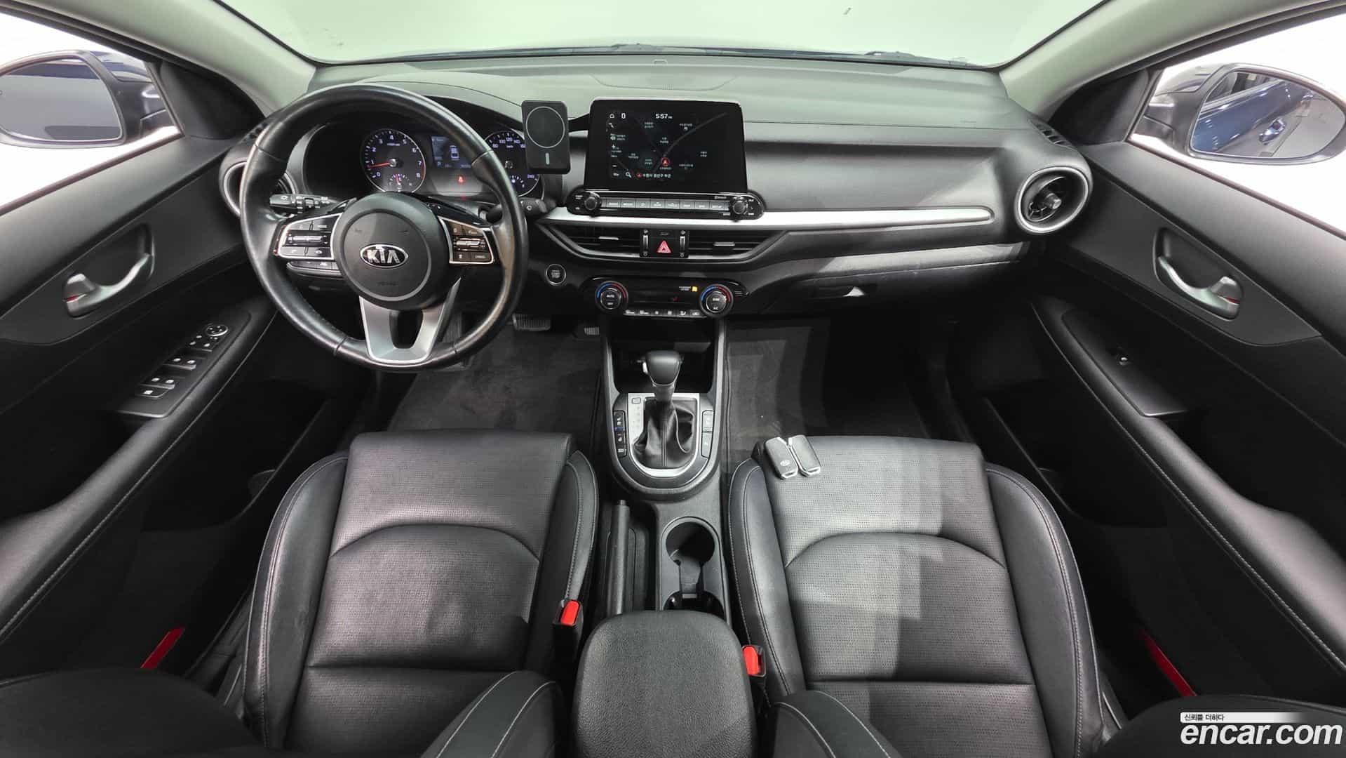 K3 Kia 2019.0-INNER-007
