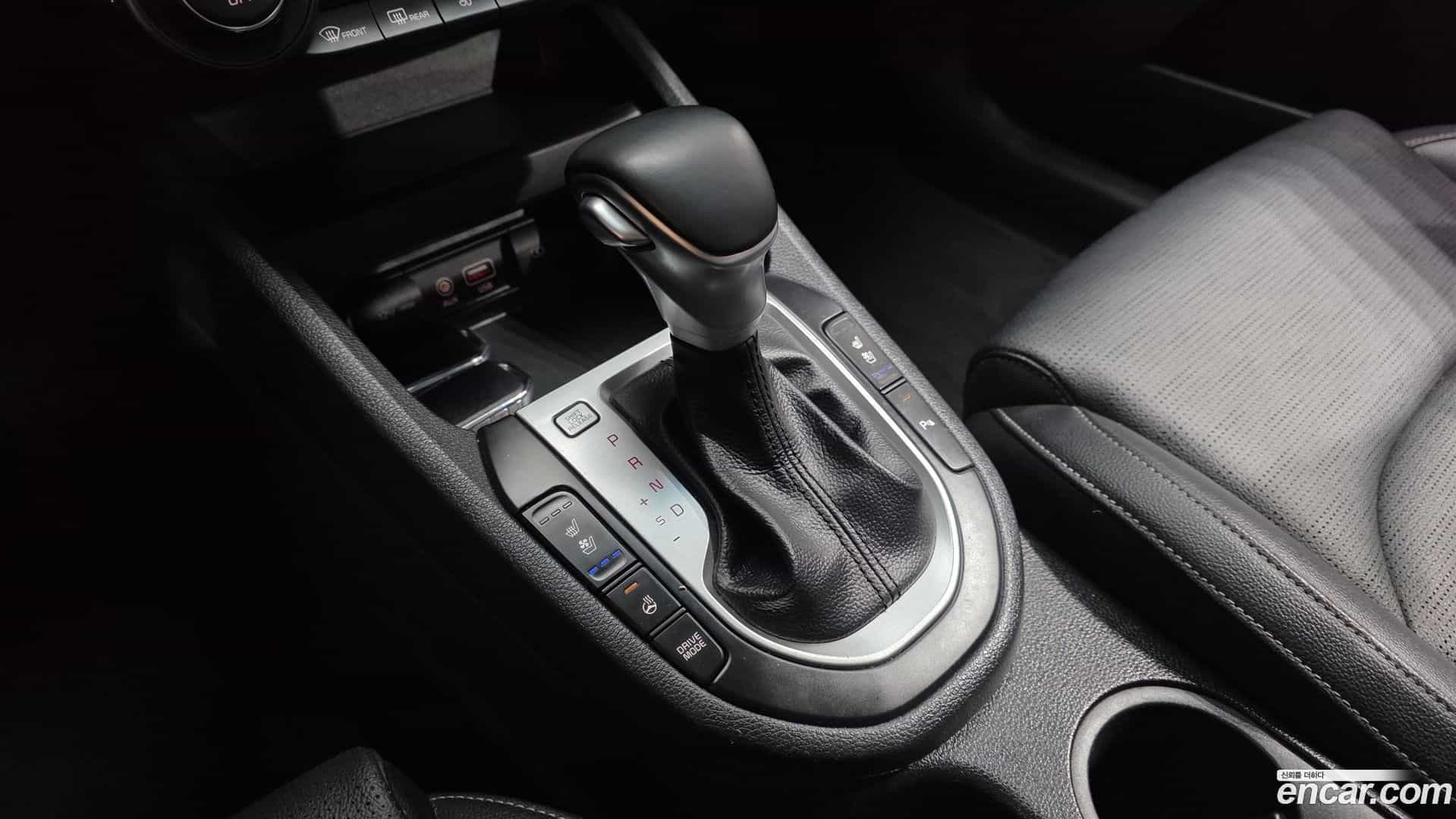 K3 Kia 2019.0-INNER-009
