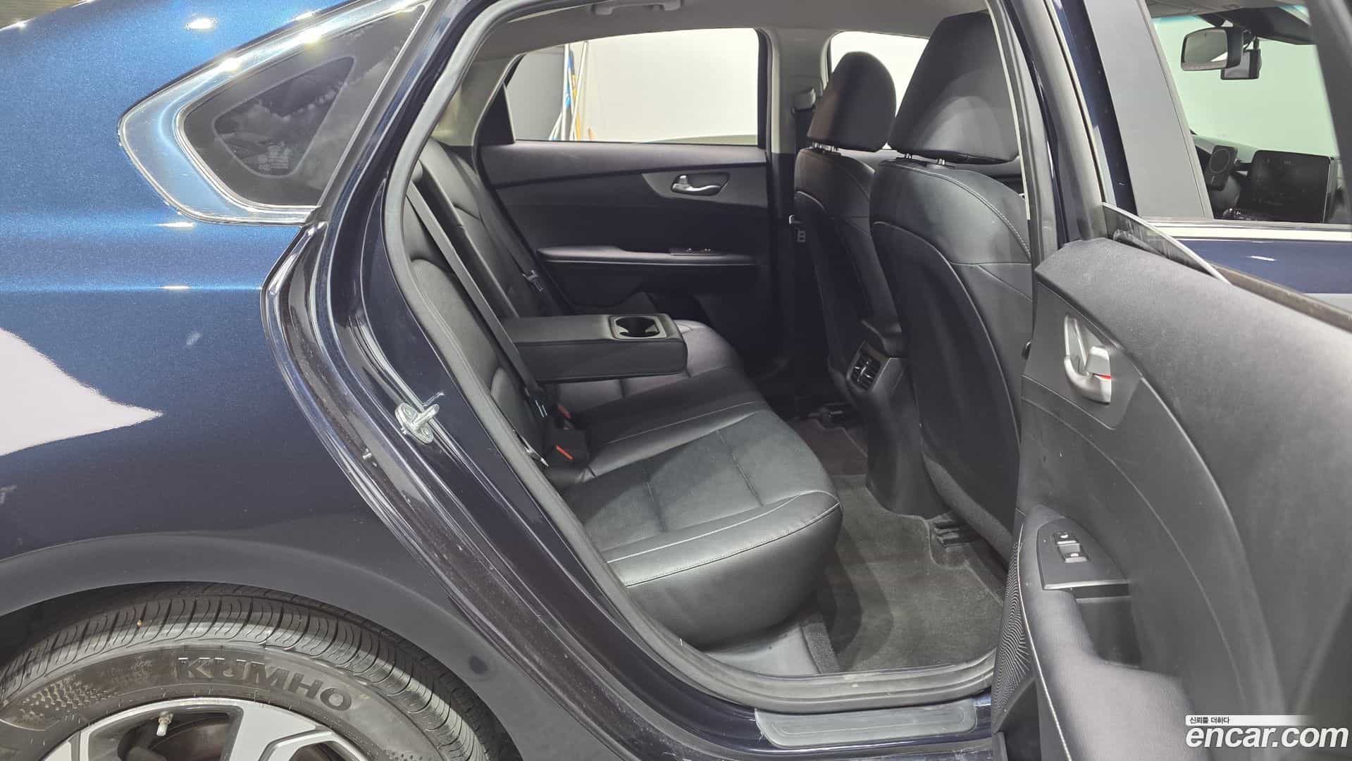 K3 Kia 2019.0-OPTION-016