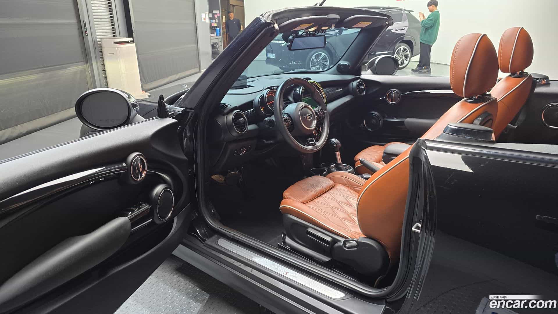 Cooper Convertible Mini 2019.8-INNER-010