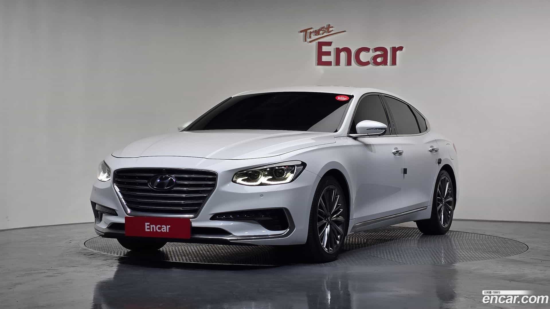 Grandeur Hyundai 2018.6-OUTER-001