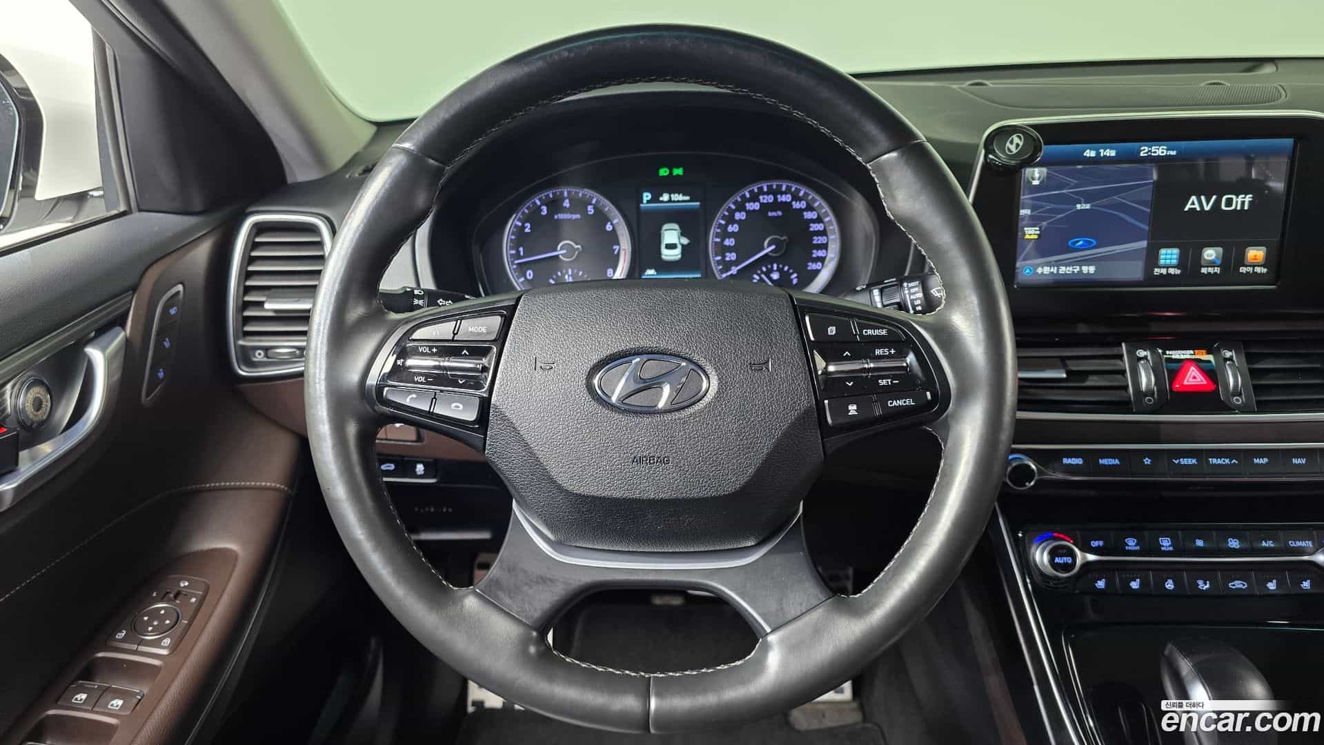Grandeur Hyundai 2018.6-OPTION-016