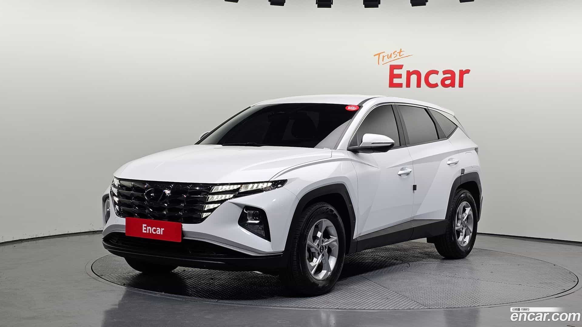 Tucson Hyundai 2022.2-OUTER-001